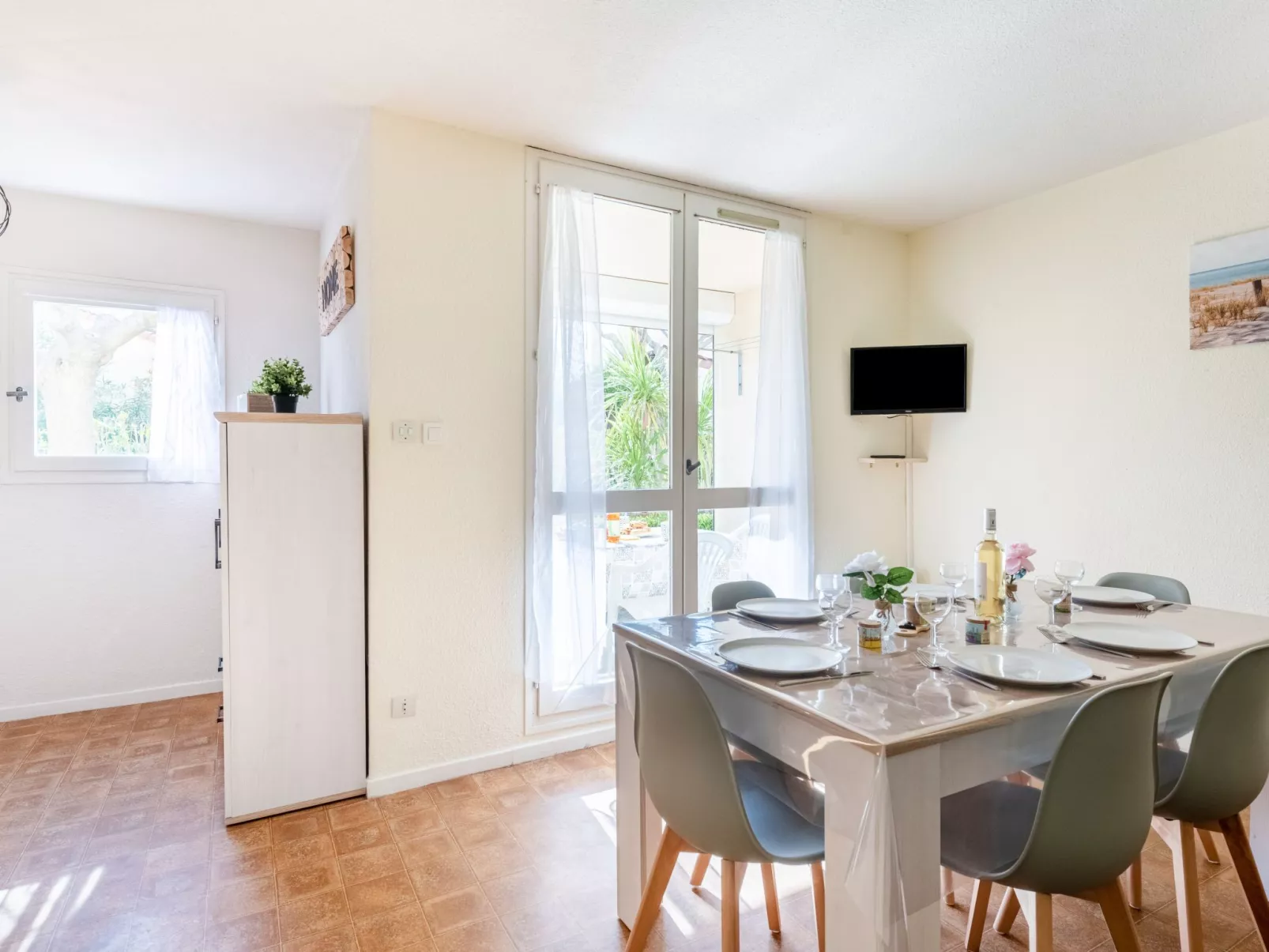 Les Sables d'Or-Inside