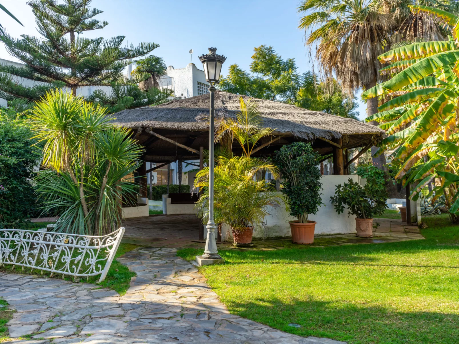 Marbella Real-Outside