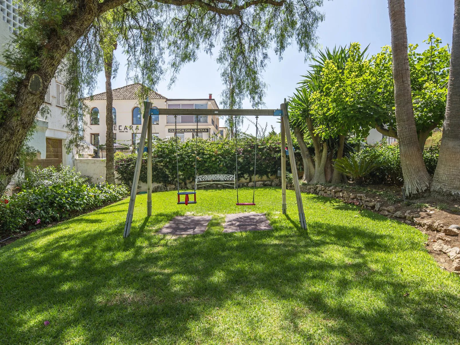 Marbella Real Gardens-Outside