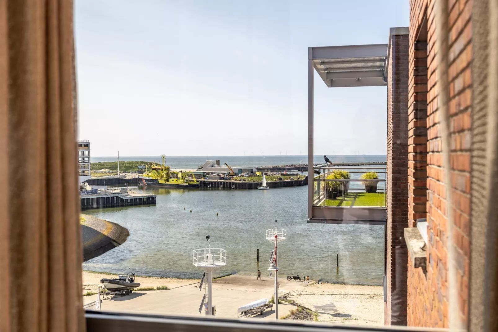Scheveningen Harbour 42A-View summer
