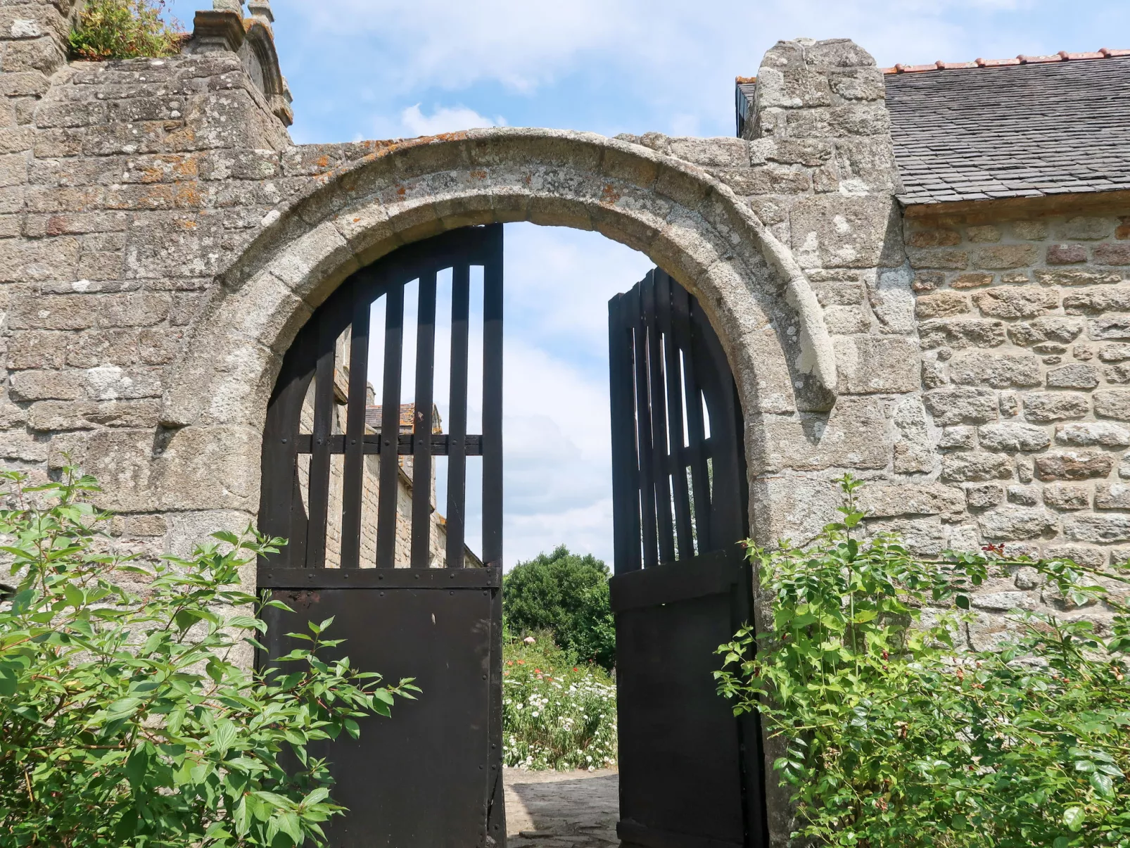 Le Manoir-Dehors