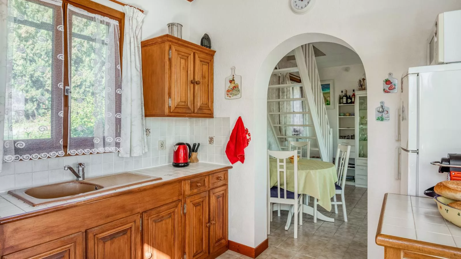 Sourire du Soleil-Kitchen