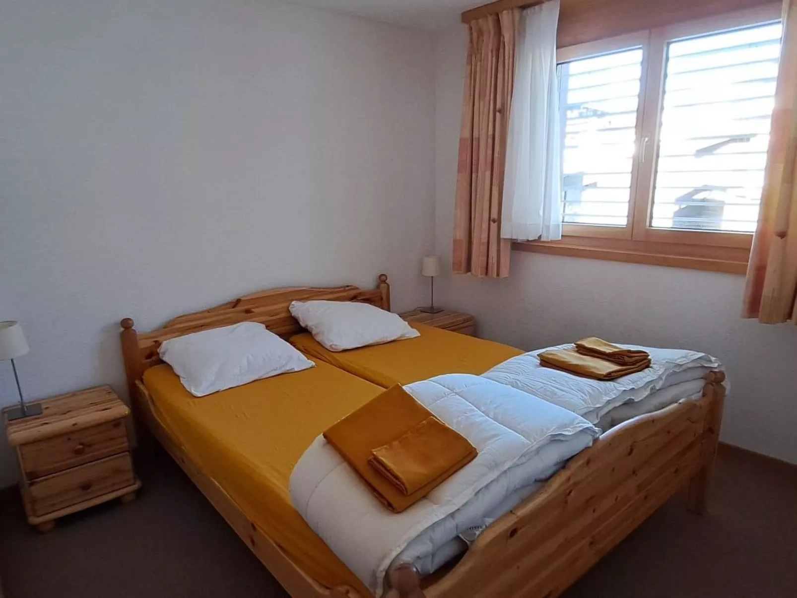 Grossus Moos A22-Inside