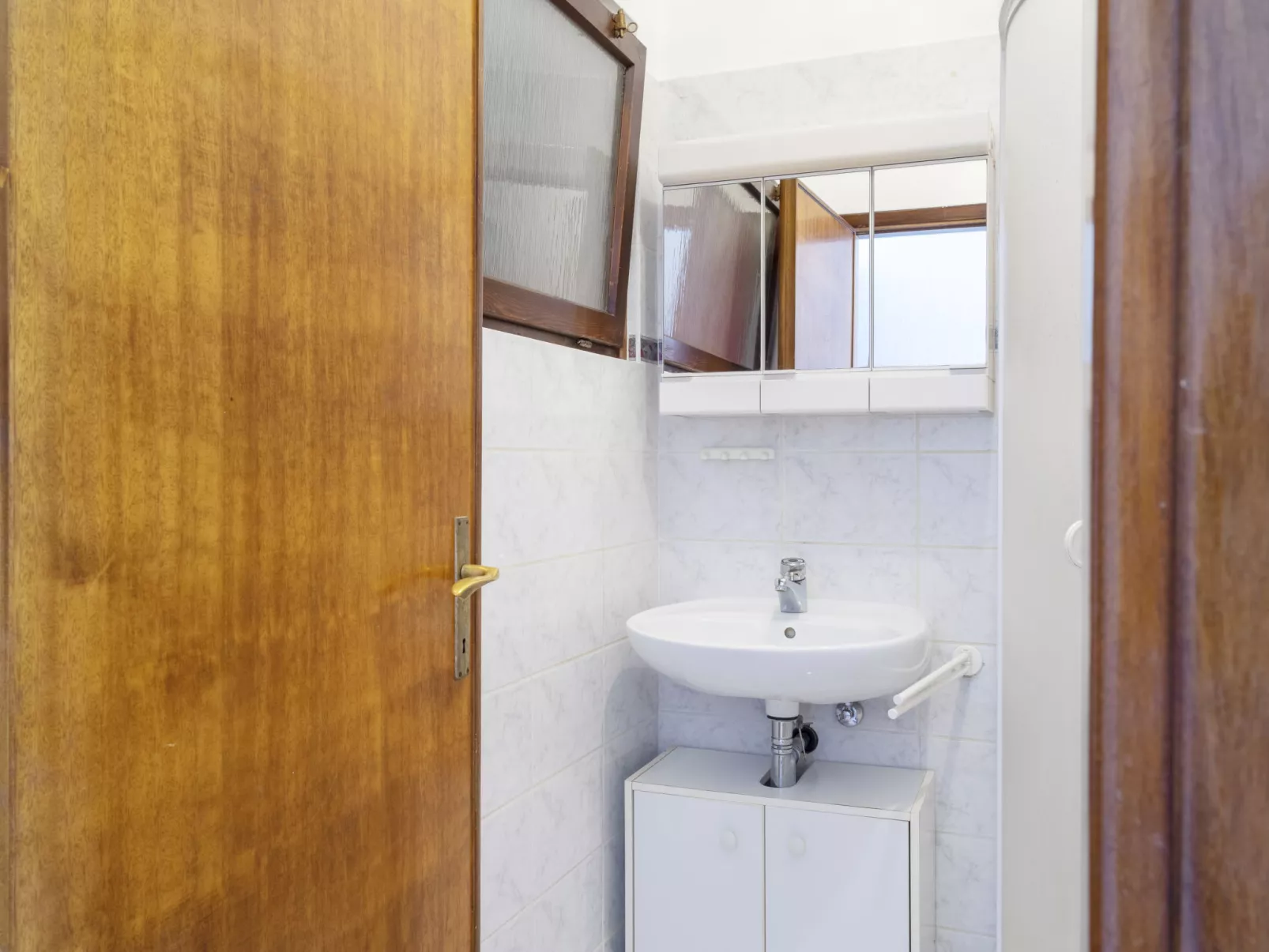 Montesole (PVA300)-Inside