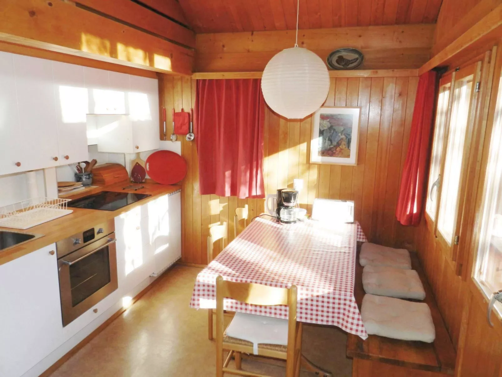 Minnehaha, Chalet-Inside