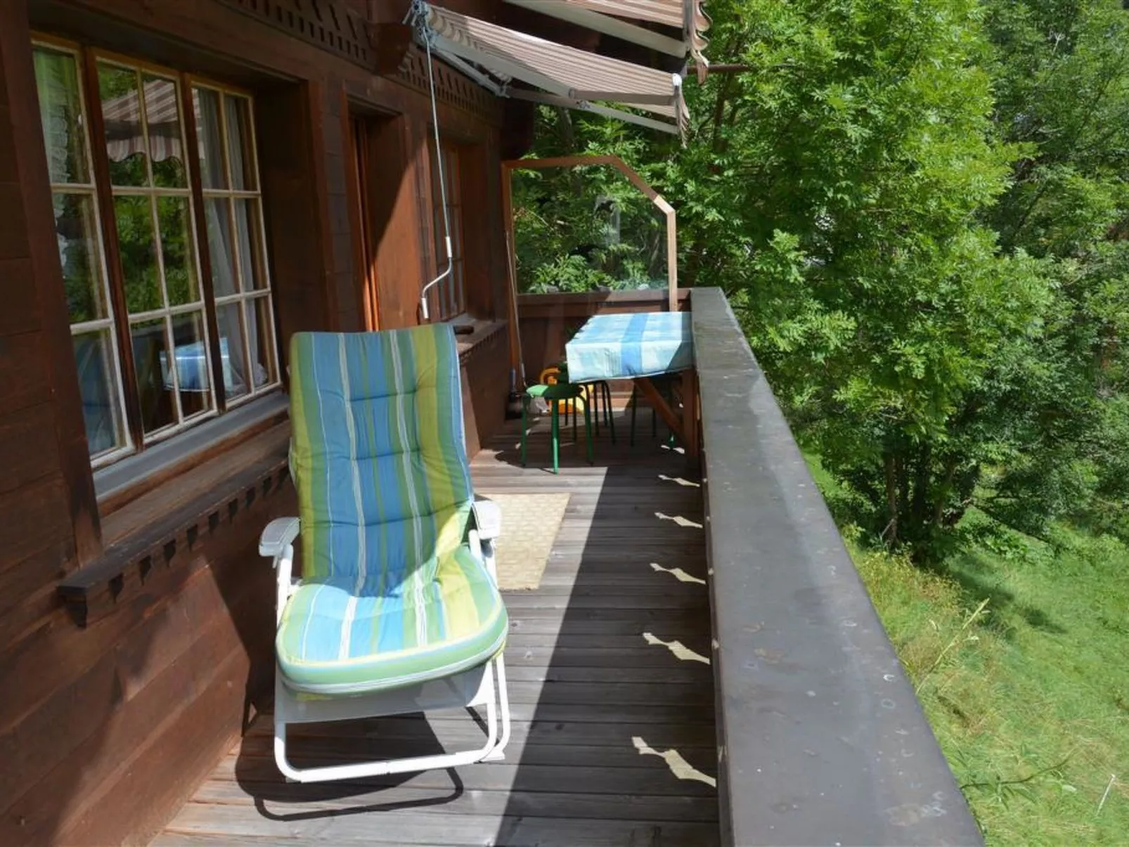 Marmotte, Chalet-Outside