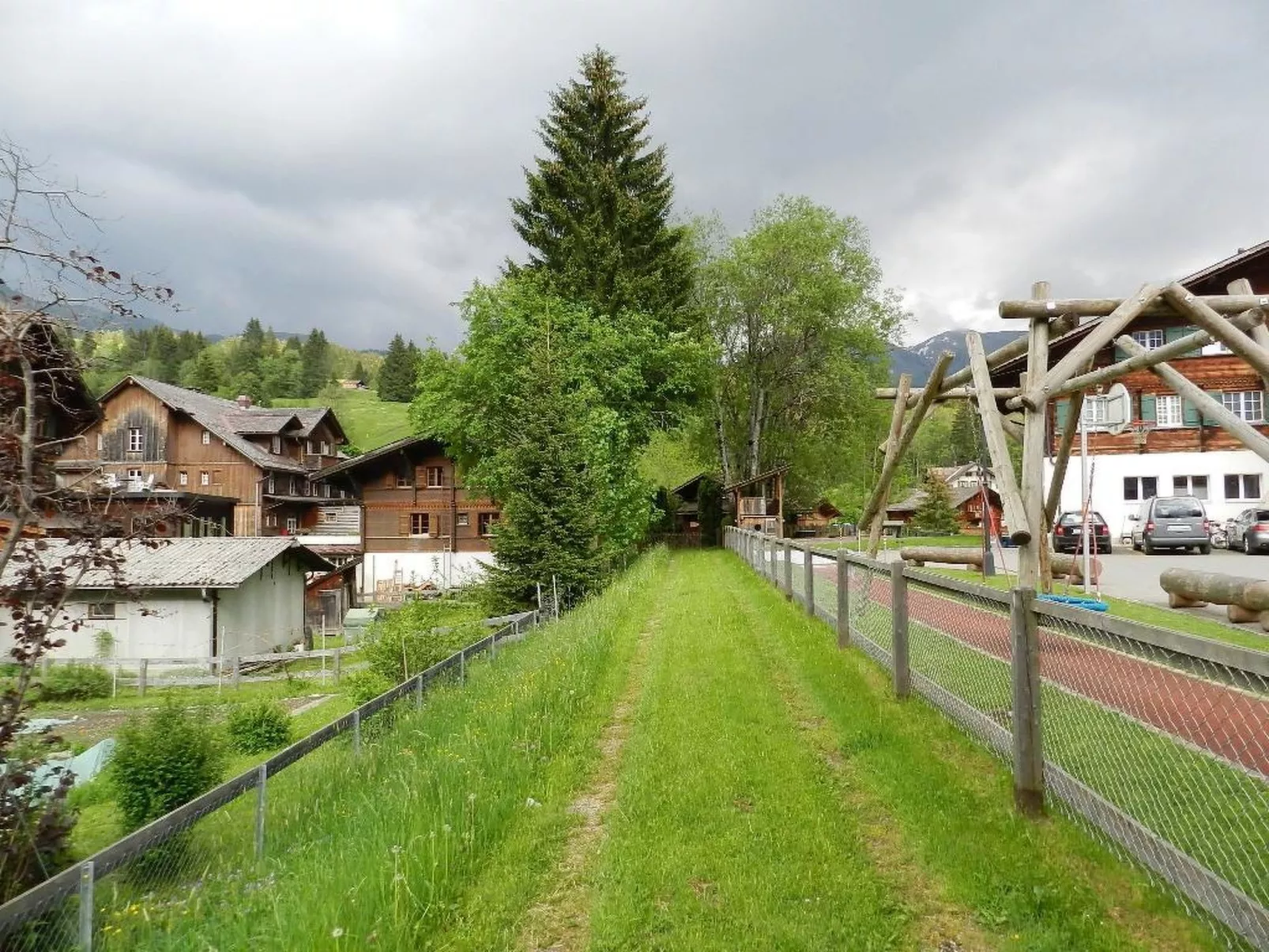 Marmotte, Chalet-Outside