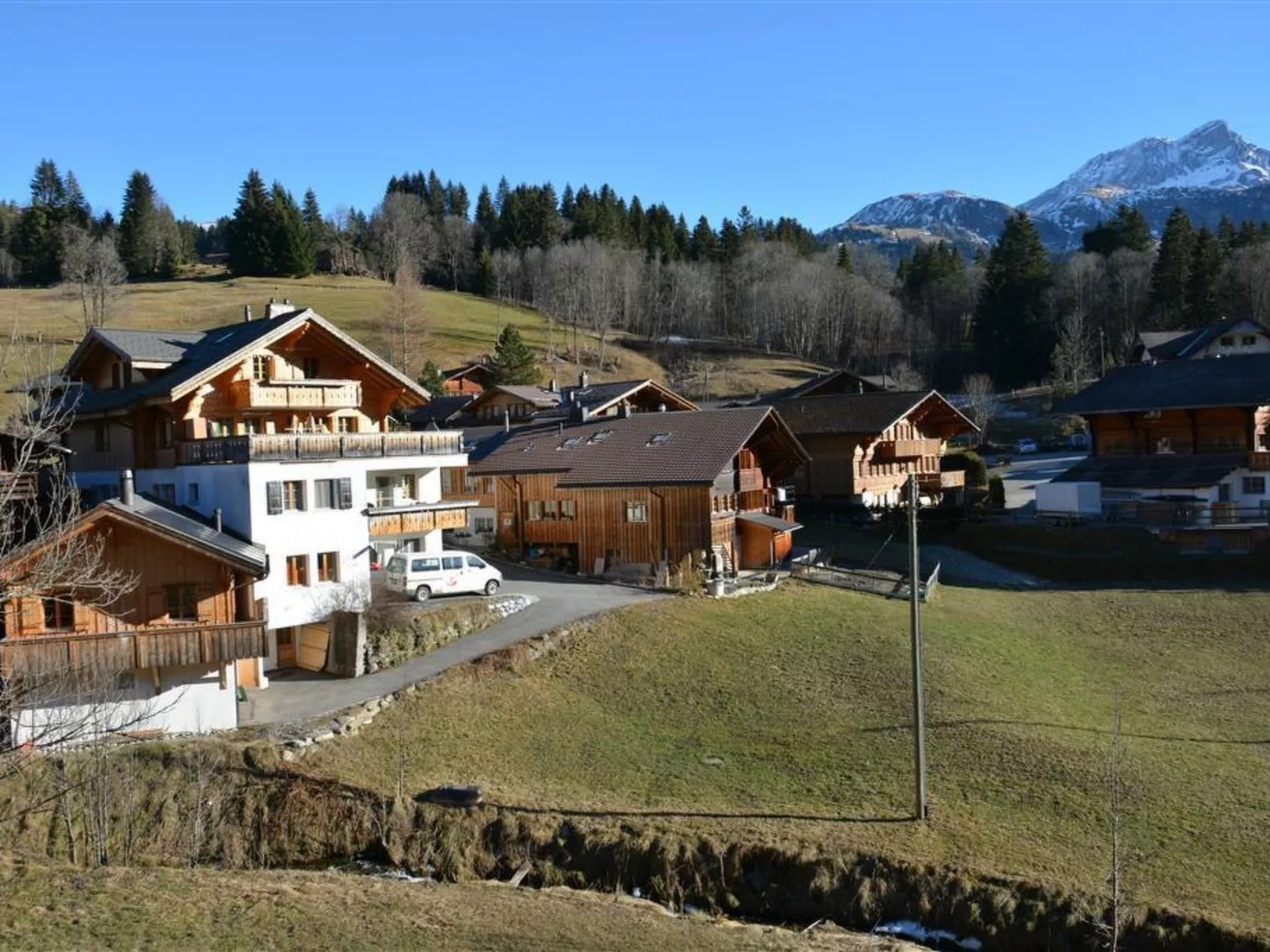 Marmotte, Chalet-Outside