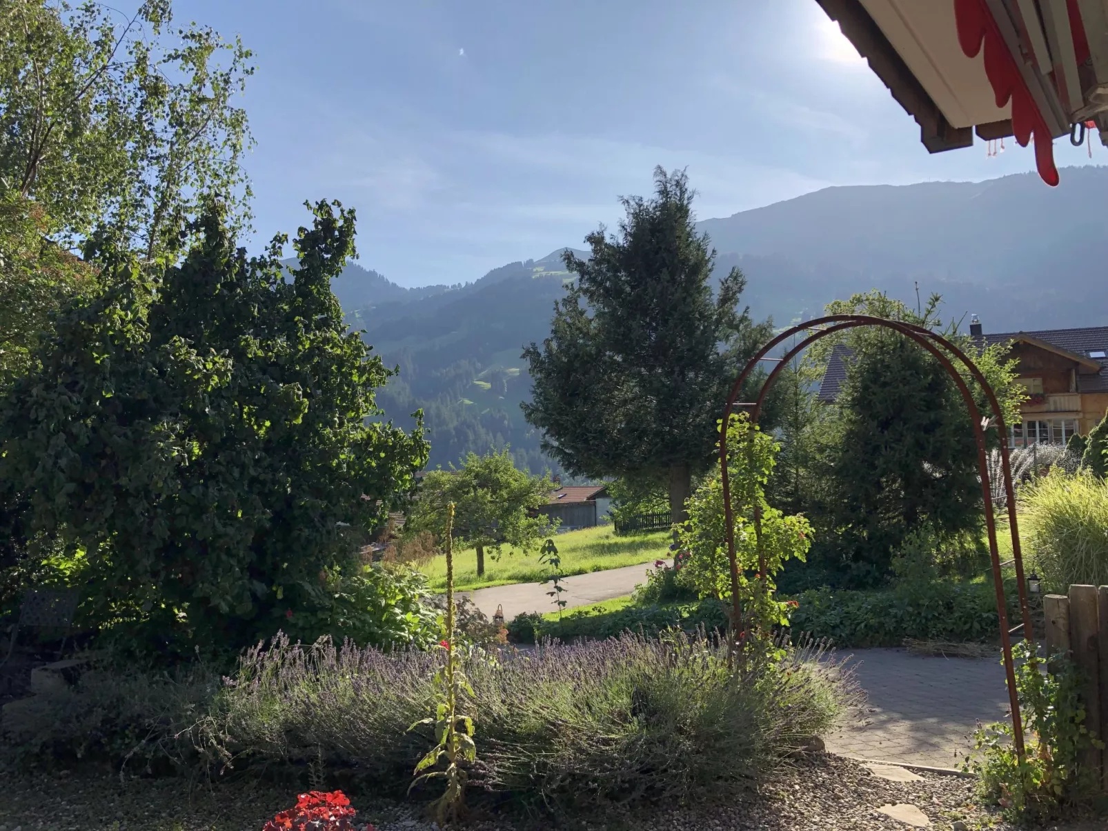 Strubeli-Outside