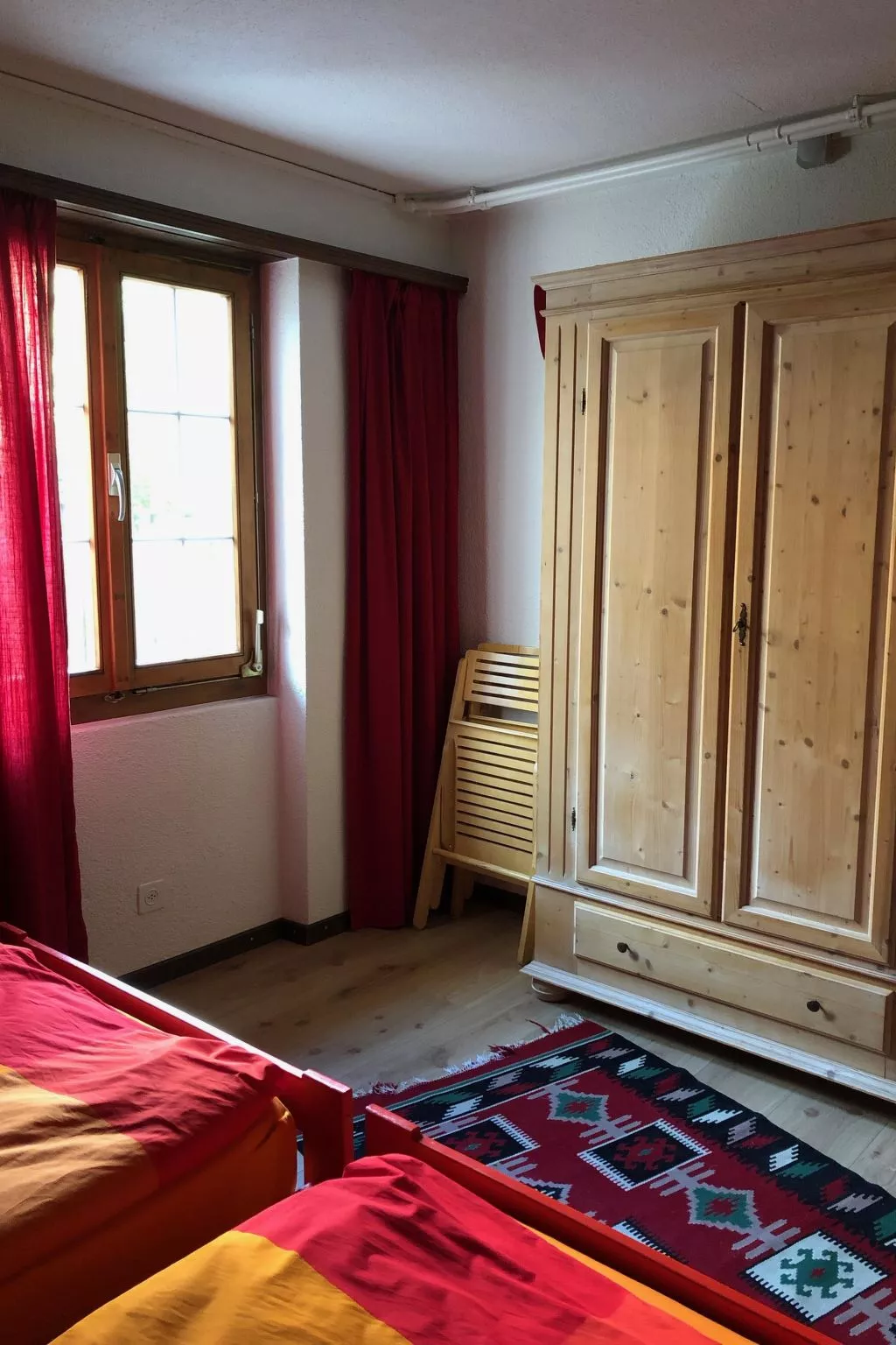 Strubeli-Inside