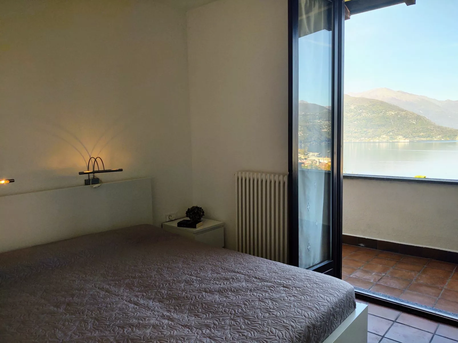 Gobetti-Inside
