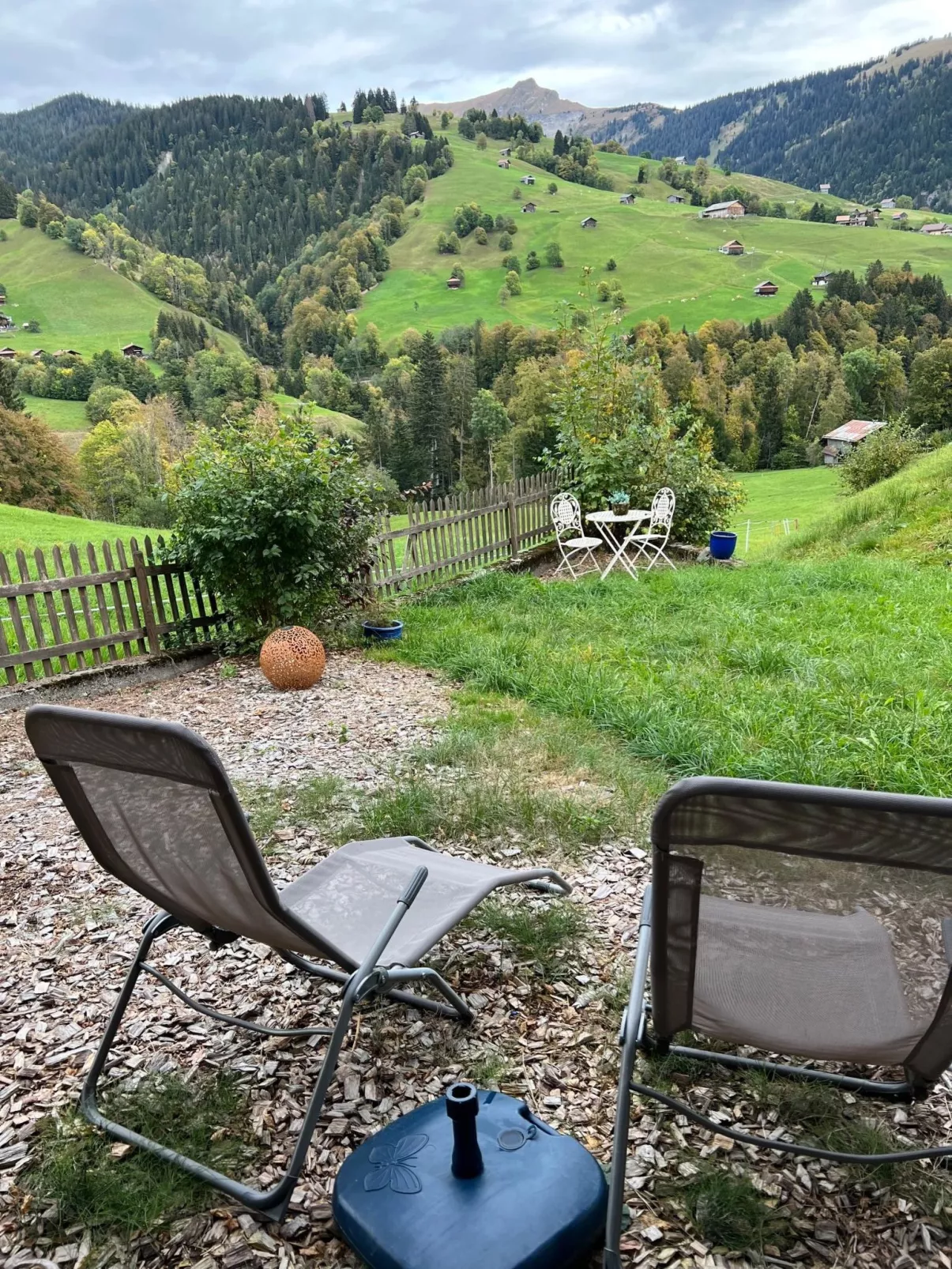 Serviced Apartment Chalet Bärgblüml i Ha-Outside