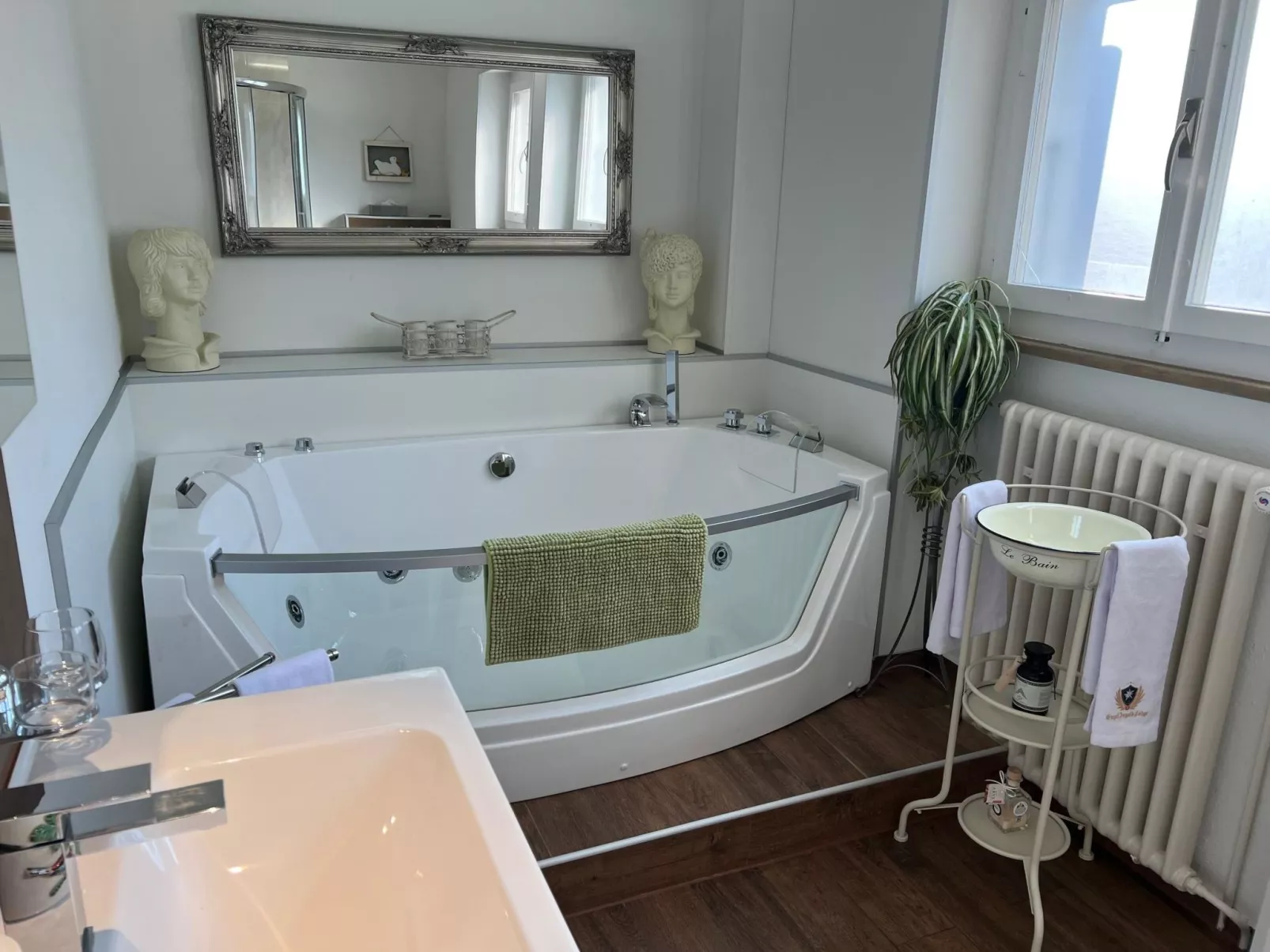 Serviced Apartment Chalet Bärgblüml i Ha-Inside