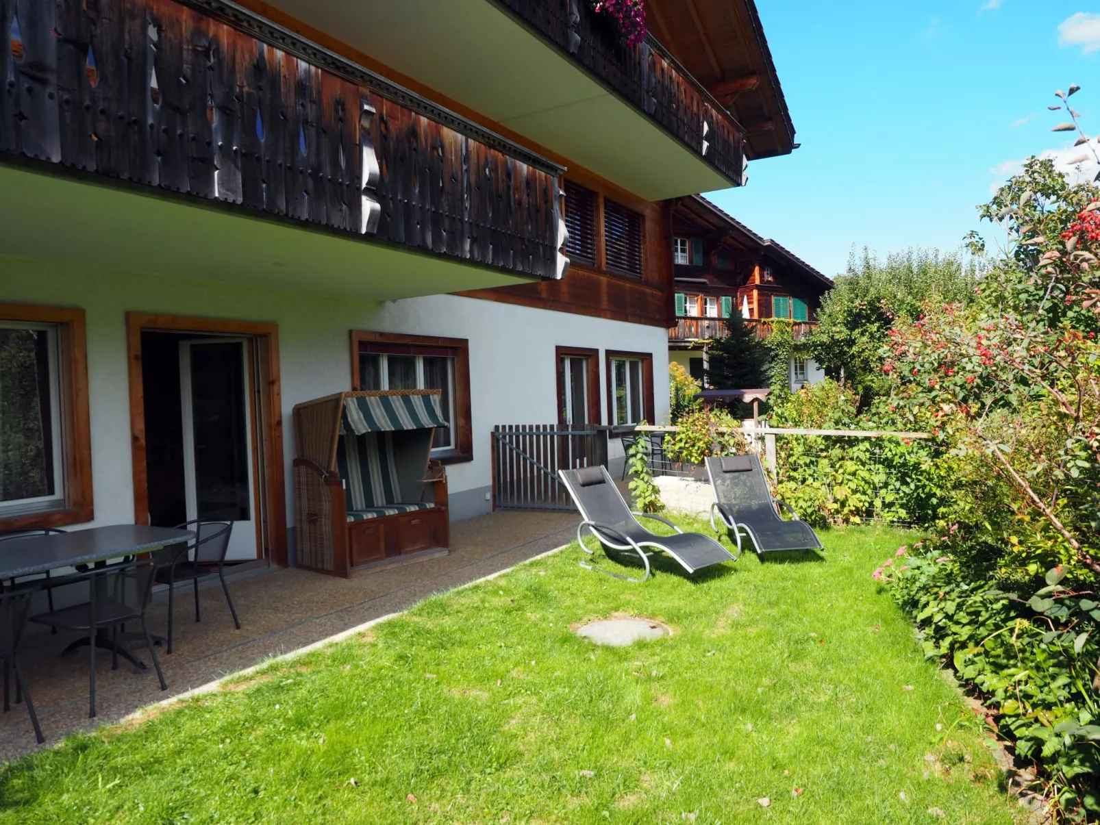 Am Ryschbächli-Outside