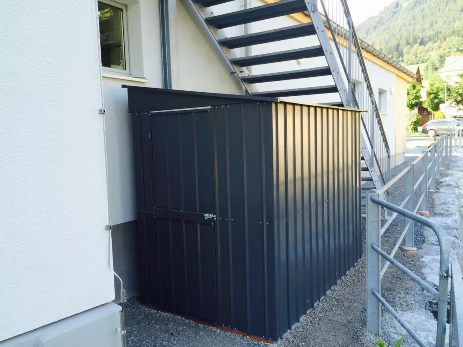 Simme-Tröimli-Outside