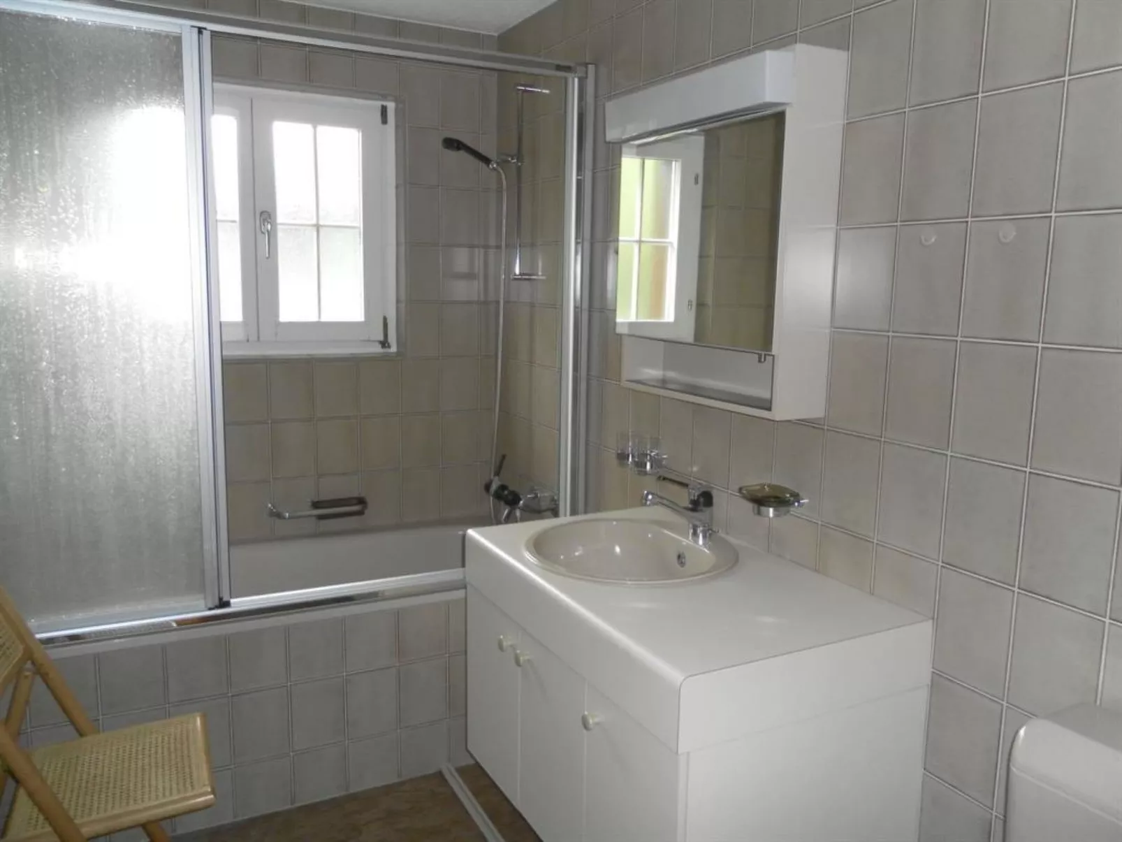 Kronenplatz 6 # 2-Inside