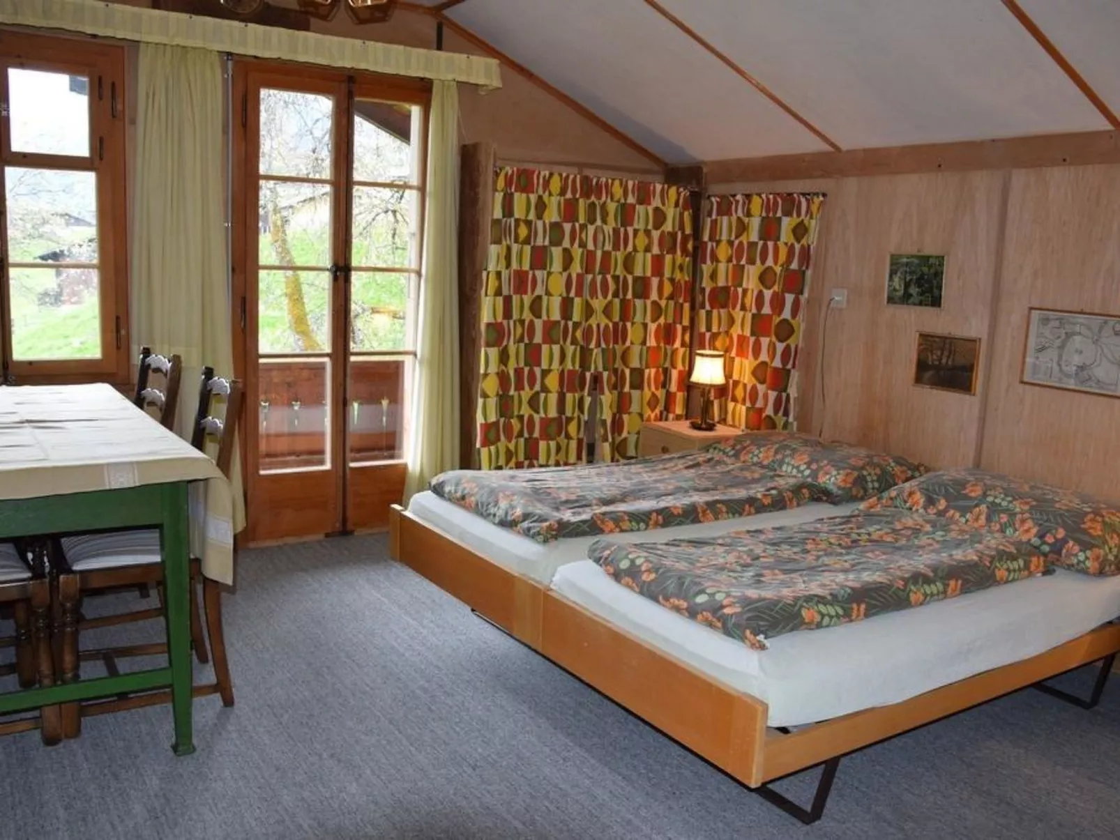 Chalet Maru-Inside