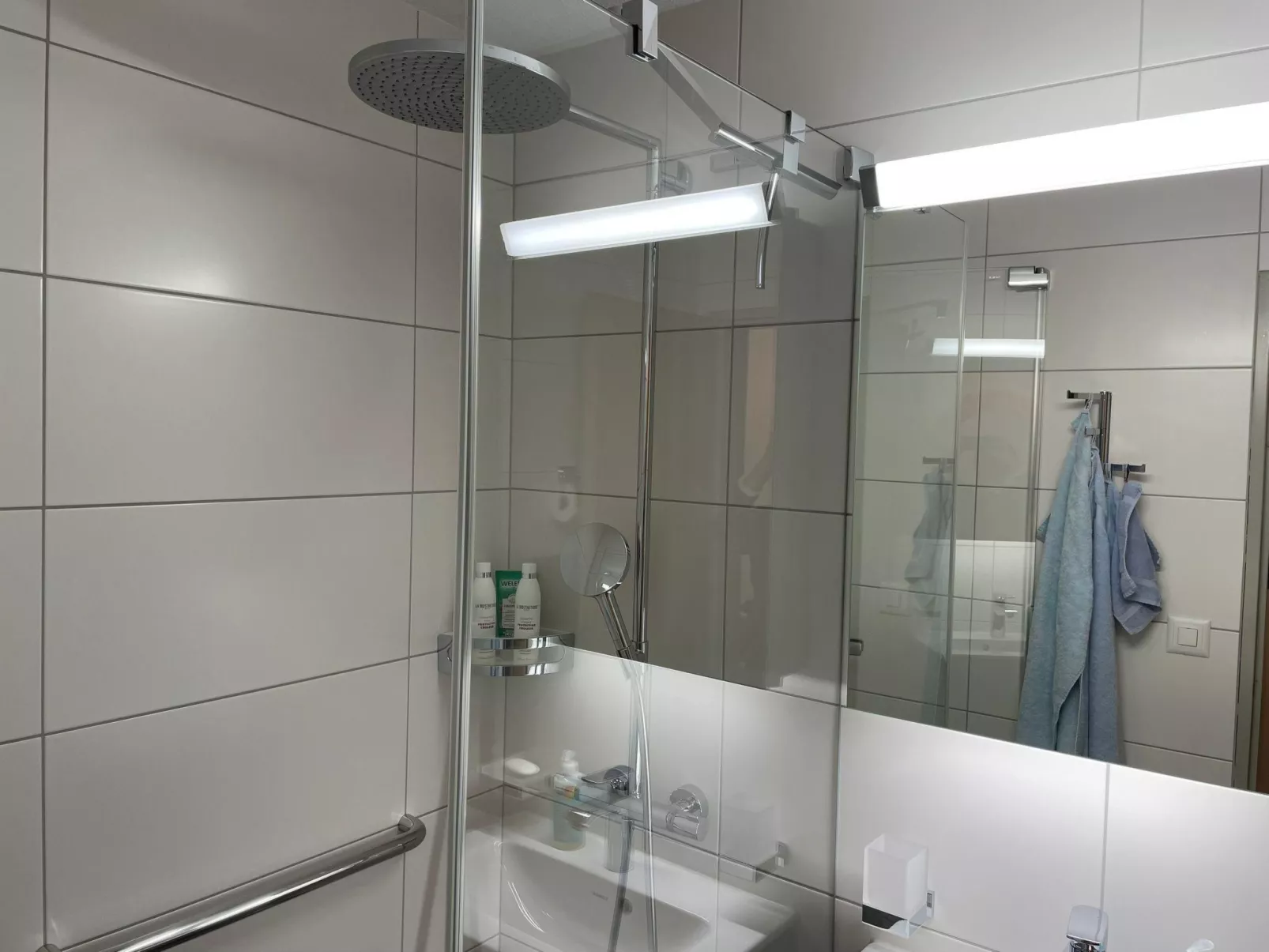Ferienwohnung Waldrand EG-Drinnen