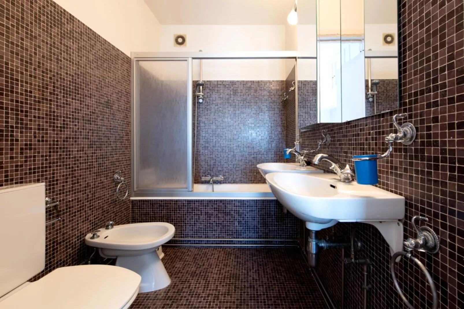 Albert 0601-Bathroom