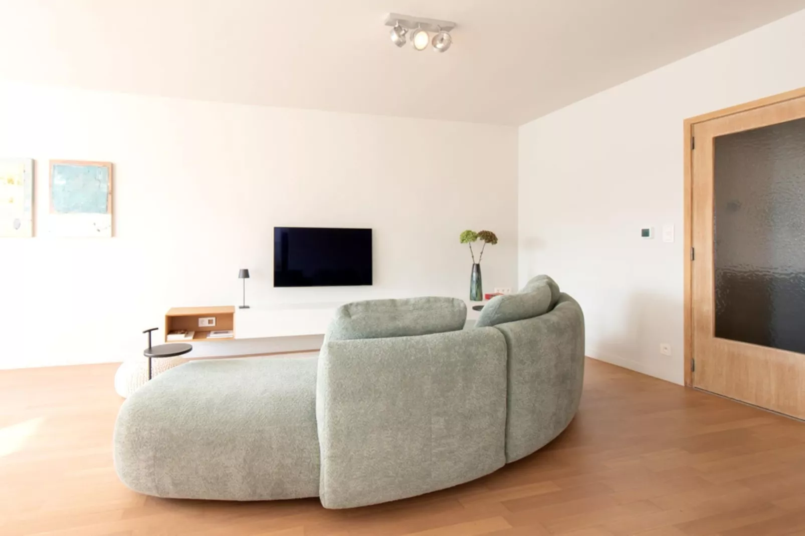 Josmar 0104-Living room