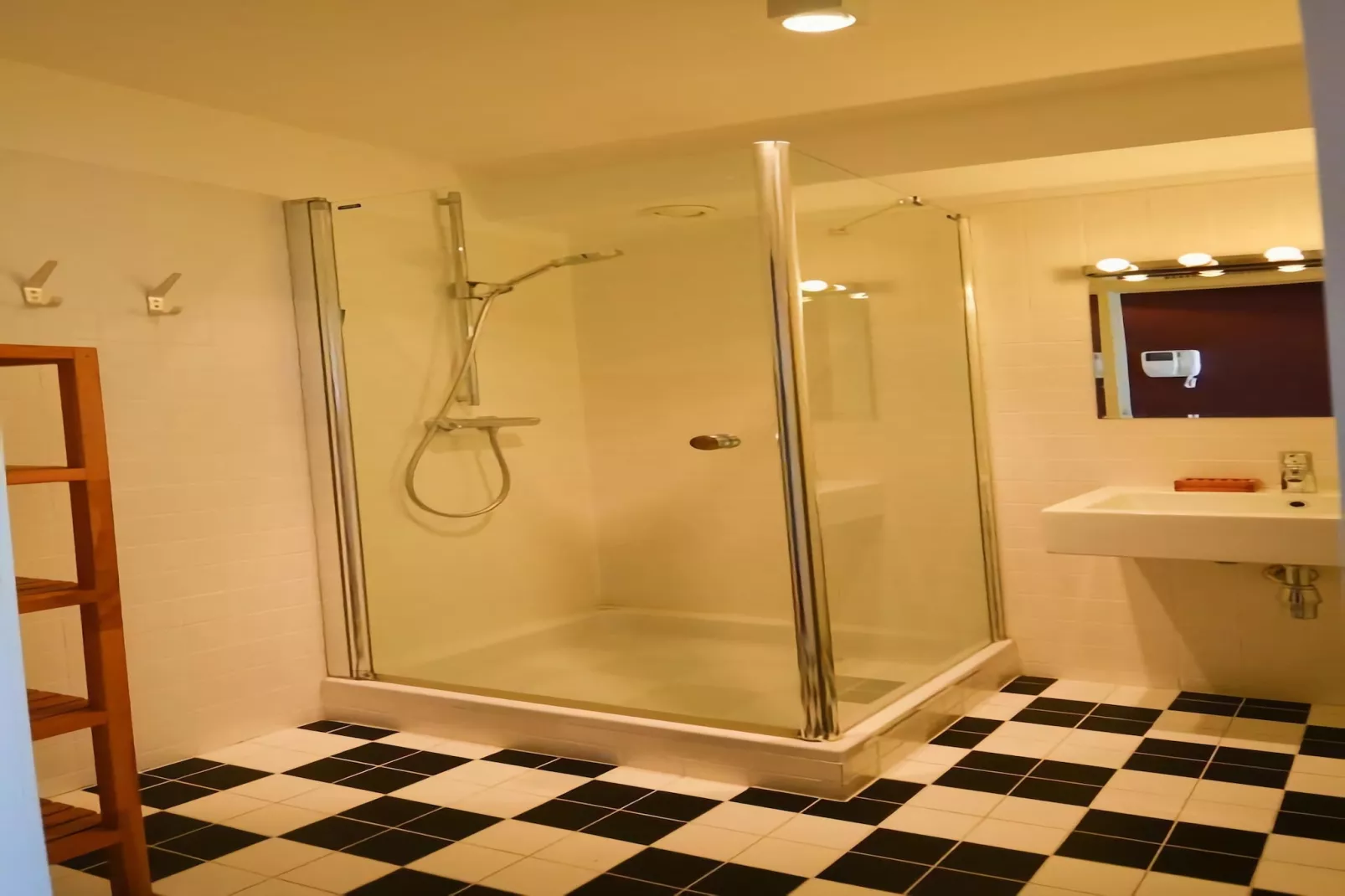 ALEXINE/ALEX0601-Bathroom