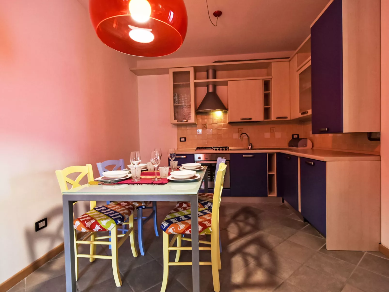 Sedini Flat-Inside