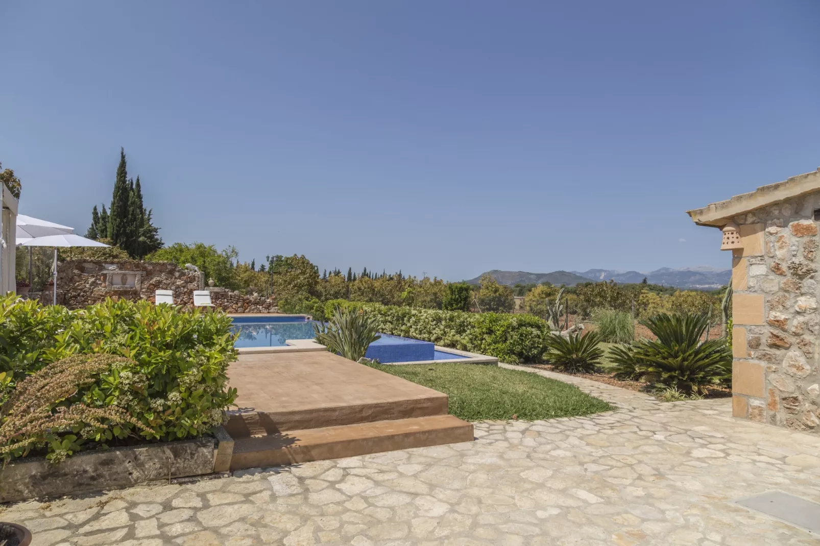 YourHouse Es Moyà des Pins, chalet with views to S-View summer