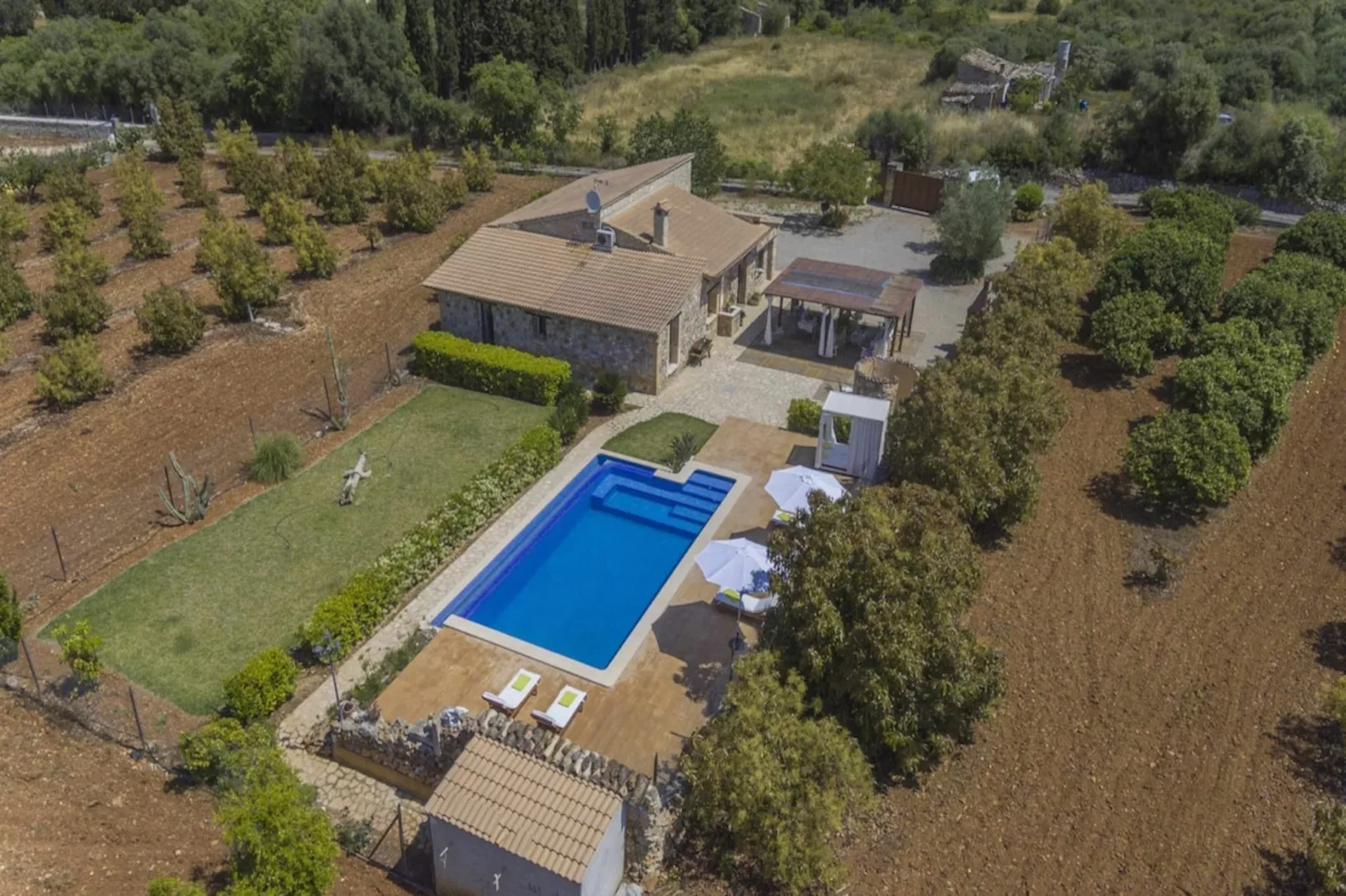 YourHouse Es Moyà des Pins, chalet with views to S-Exterior summer