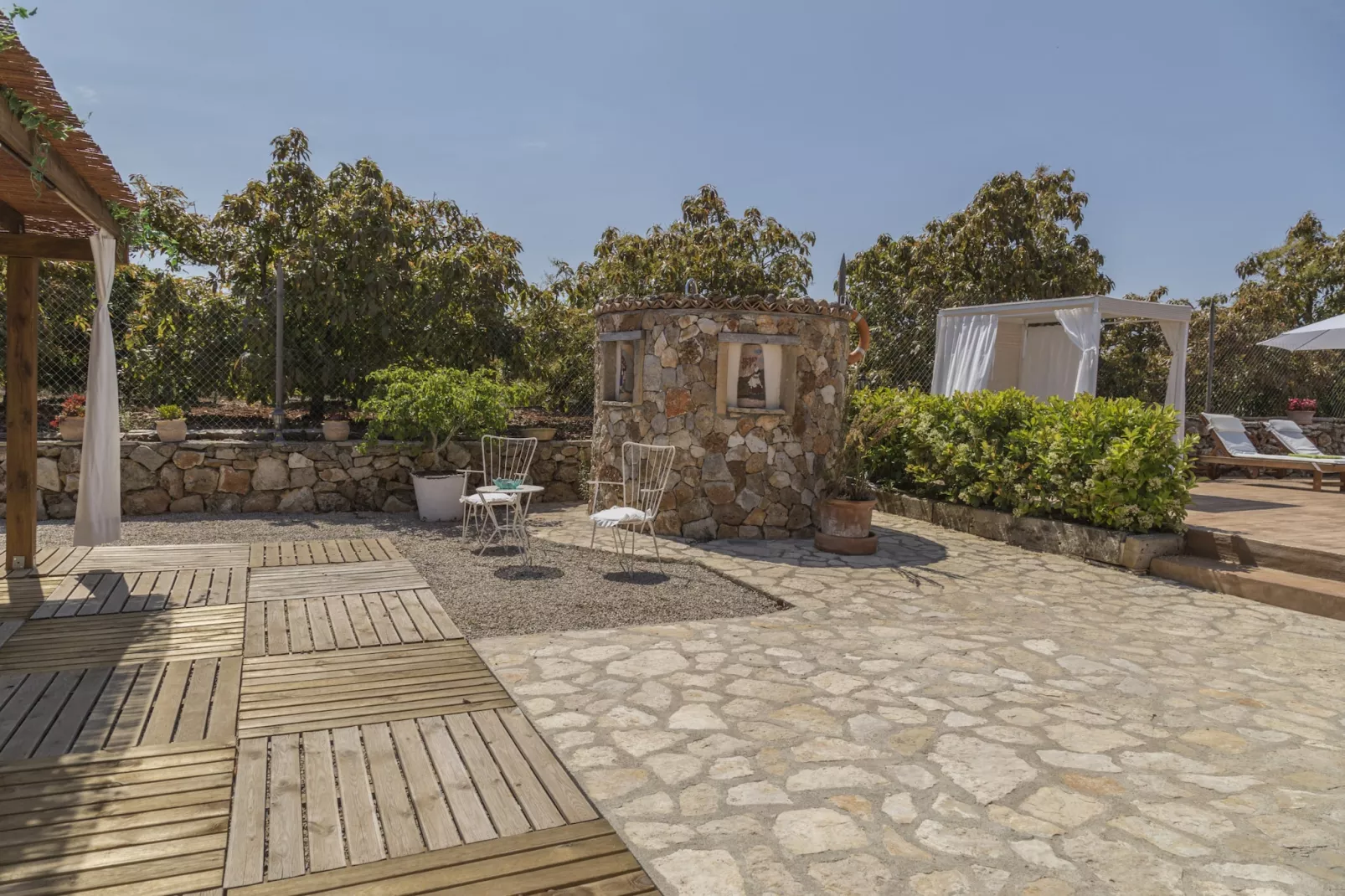 YourHouse Es Moyà des Pins, chalet with views to S-Terrace