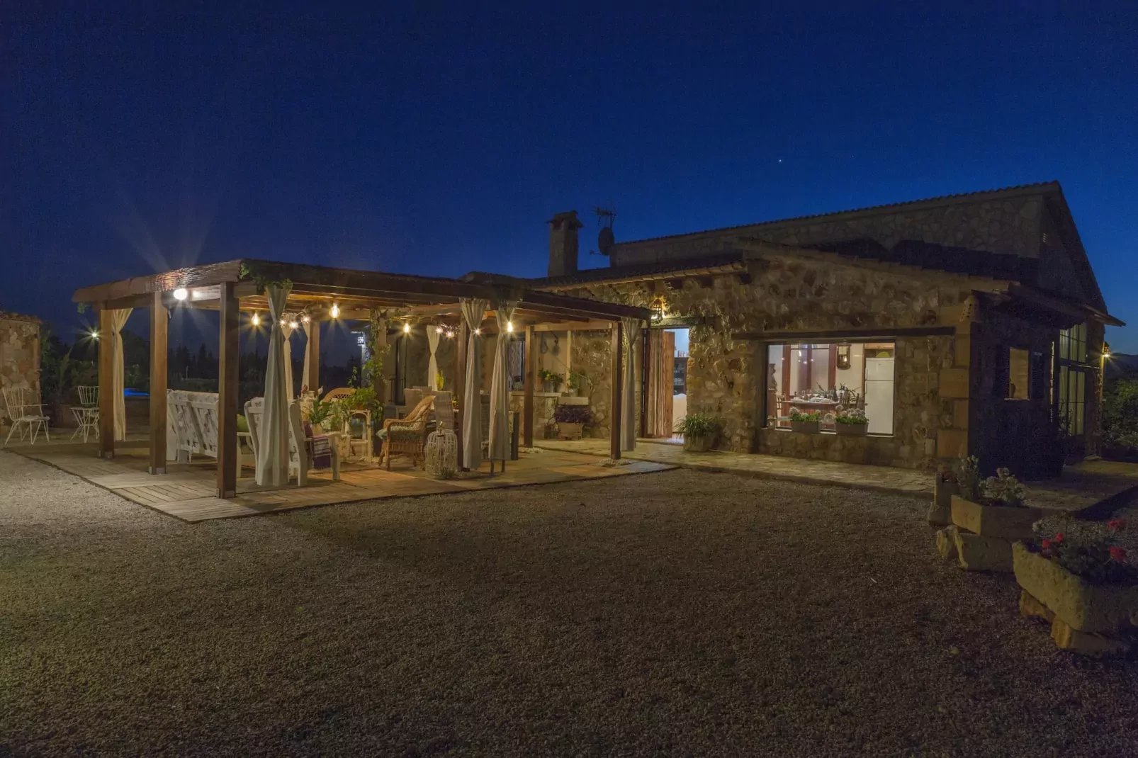 YourHouse Es Moyà des Pins, chalet with views to S-Terrace