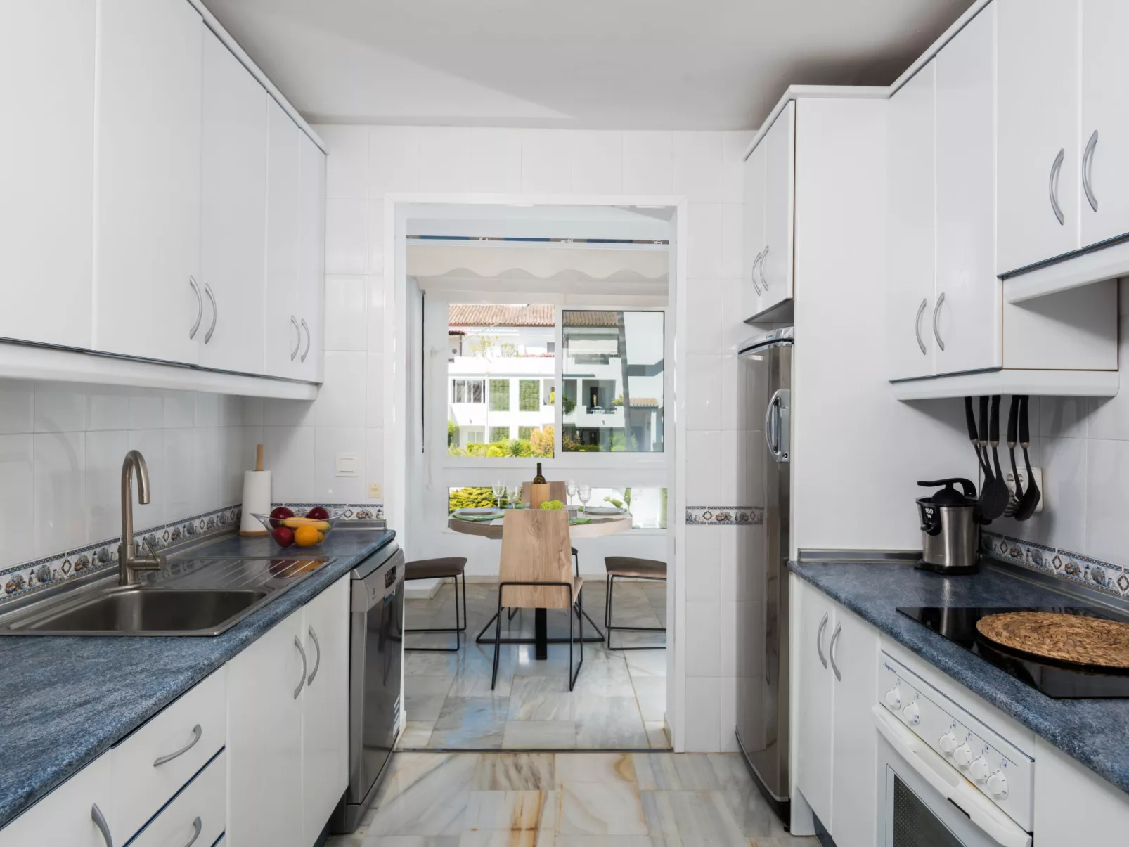 Penthouse Greenview-Inside