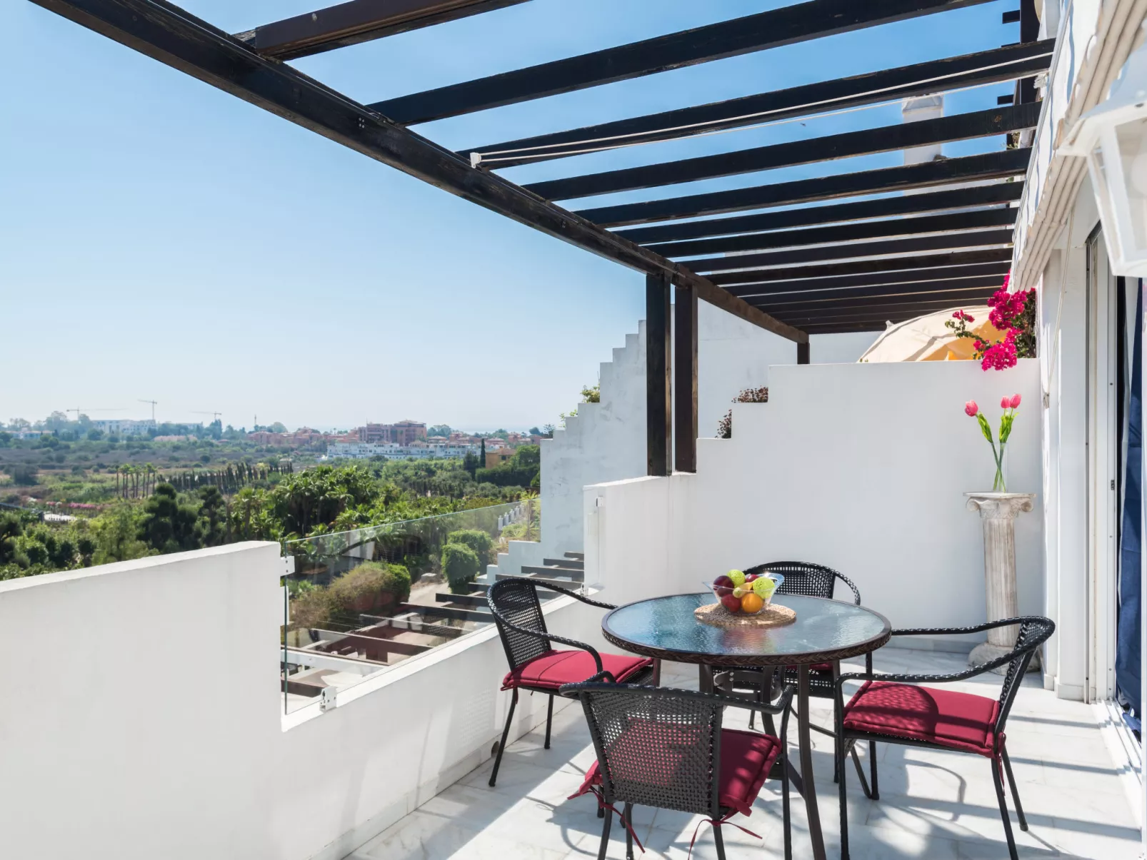 Penthouse Greenview-Inside
