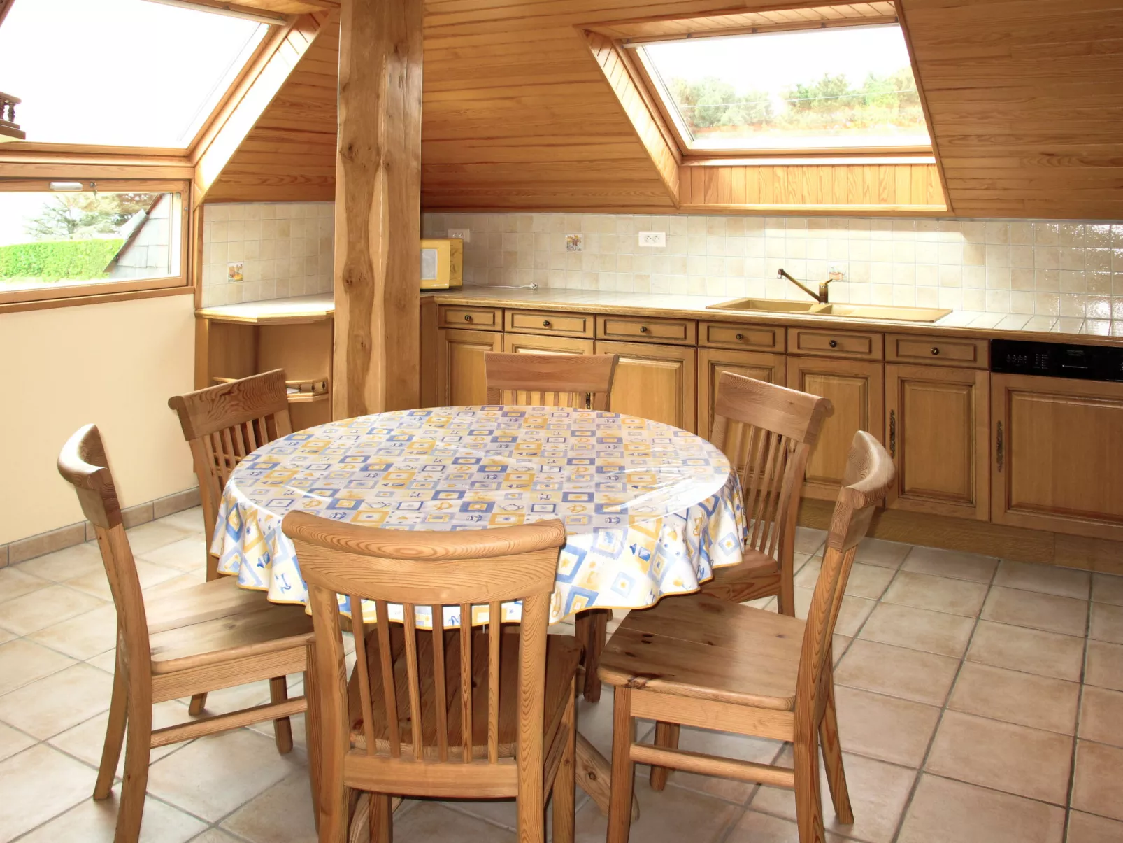 Milin-Avel-Inside