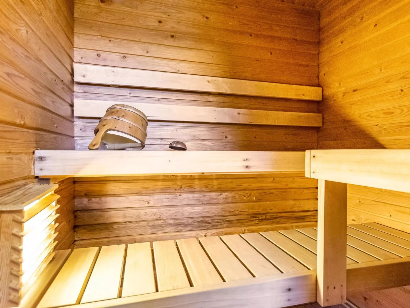 Oivanpyhä c 10-Inside