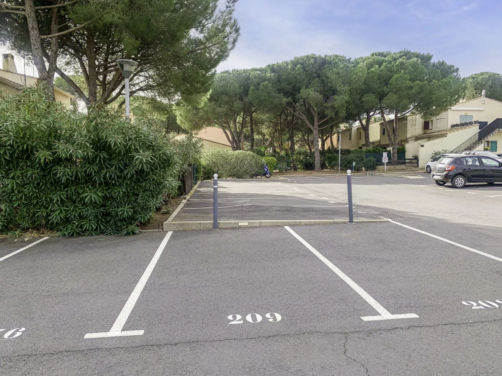Le Centaure-Outside