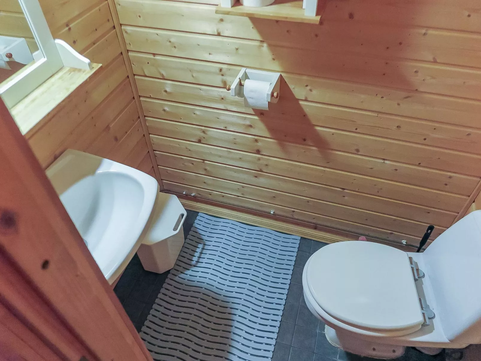 Levintähkä b-Inside