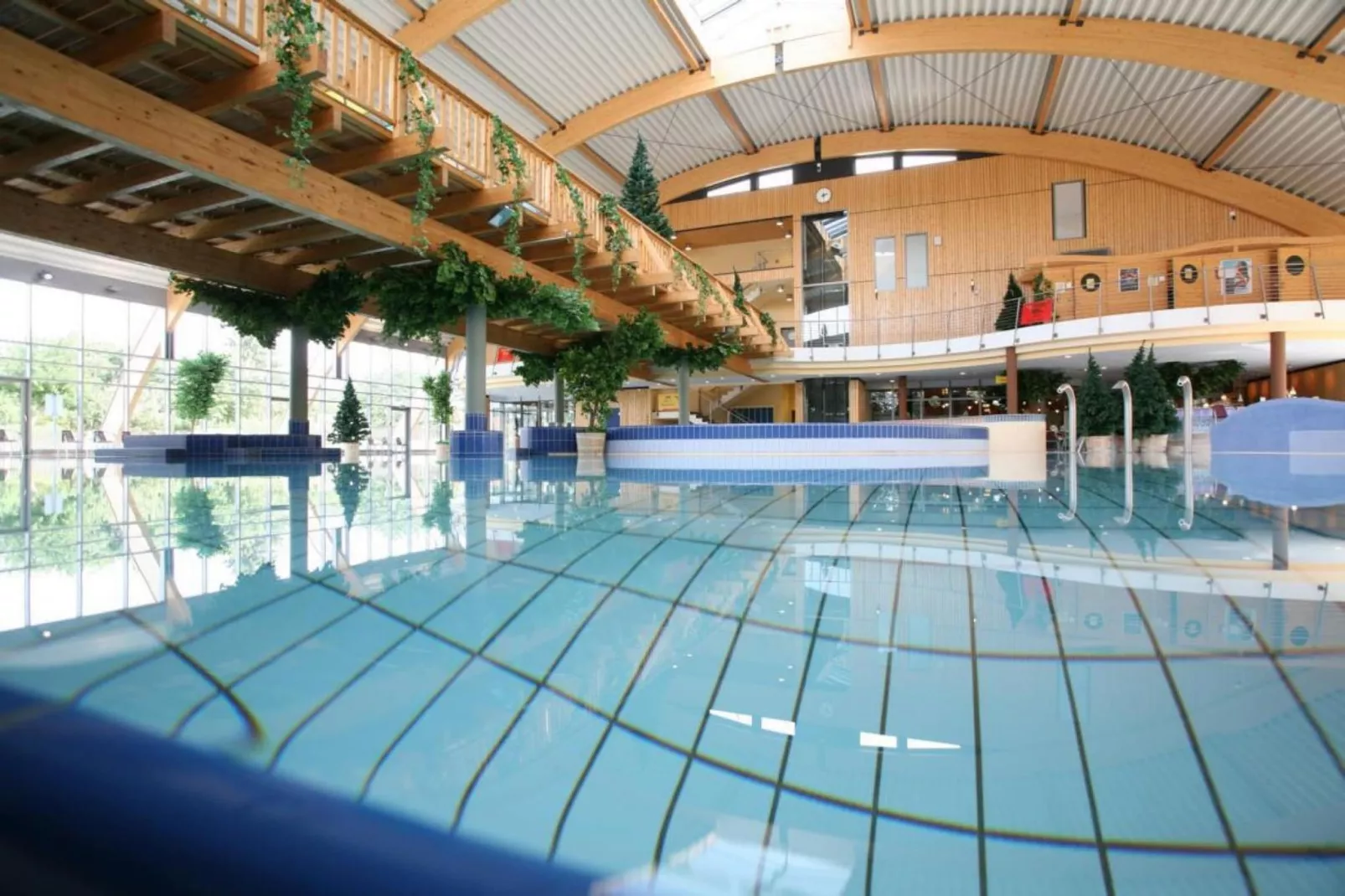Typ A ca90-97qm-Pool