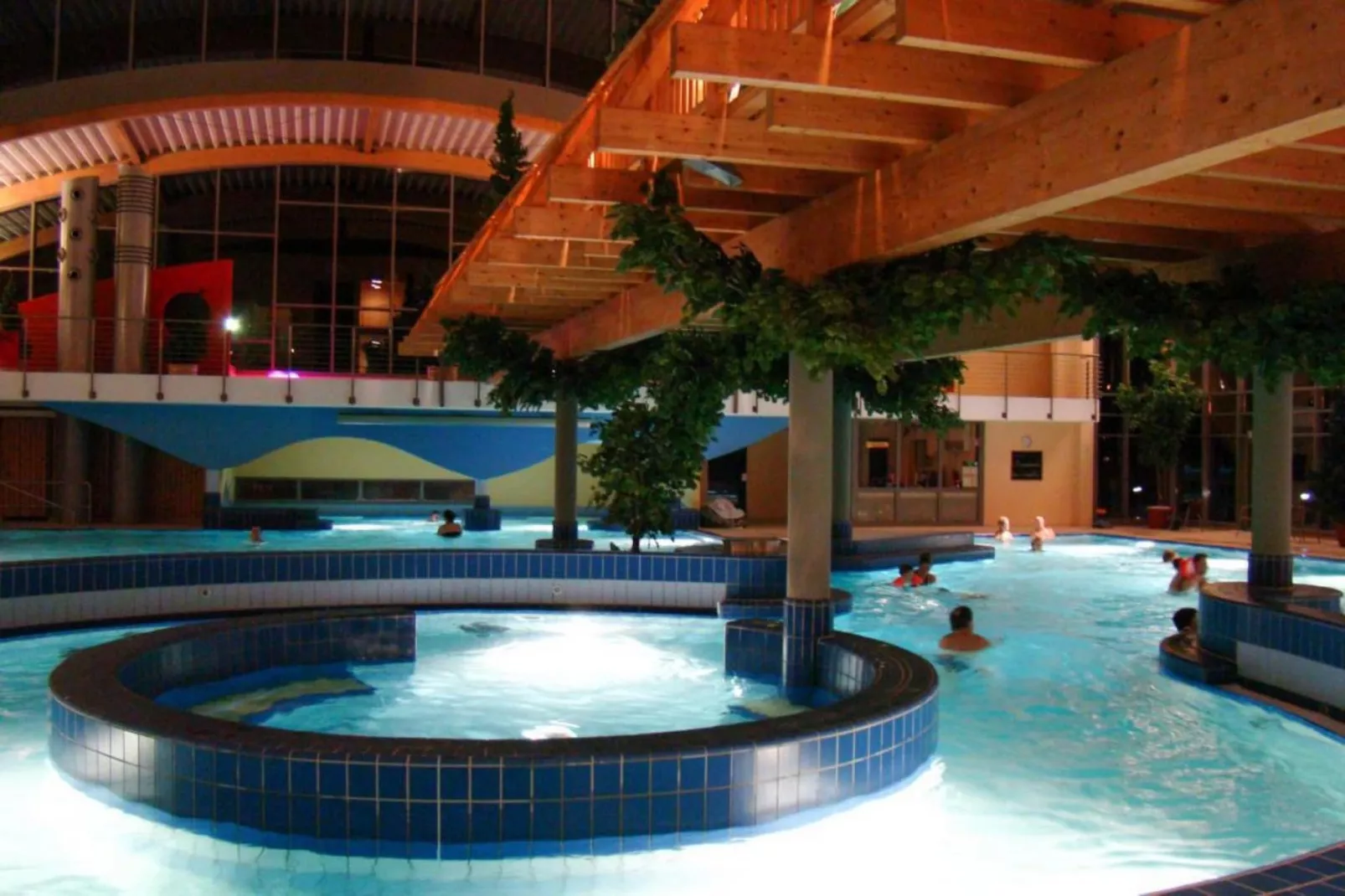 Typ A ca90-97qm-Pool
