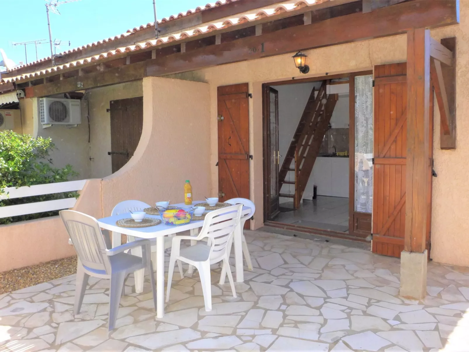 Les Maisons du Rivage Bleu-Outside