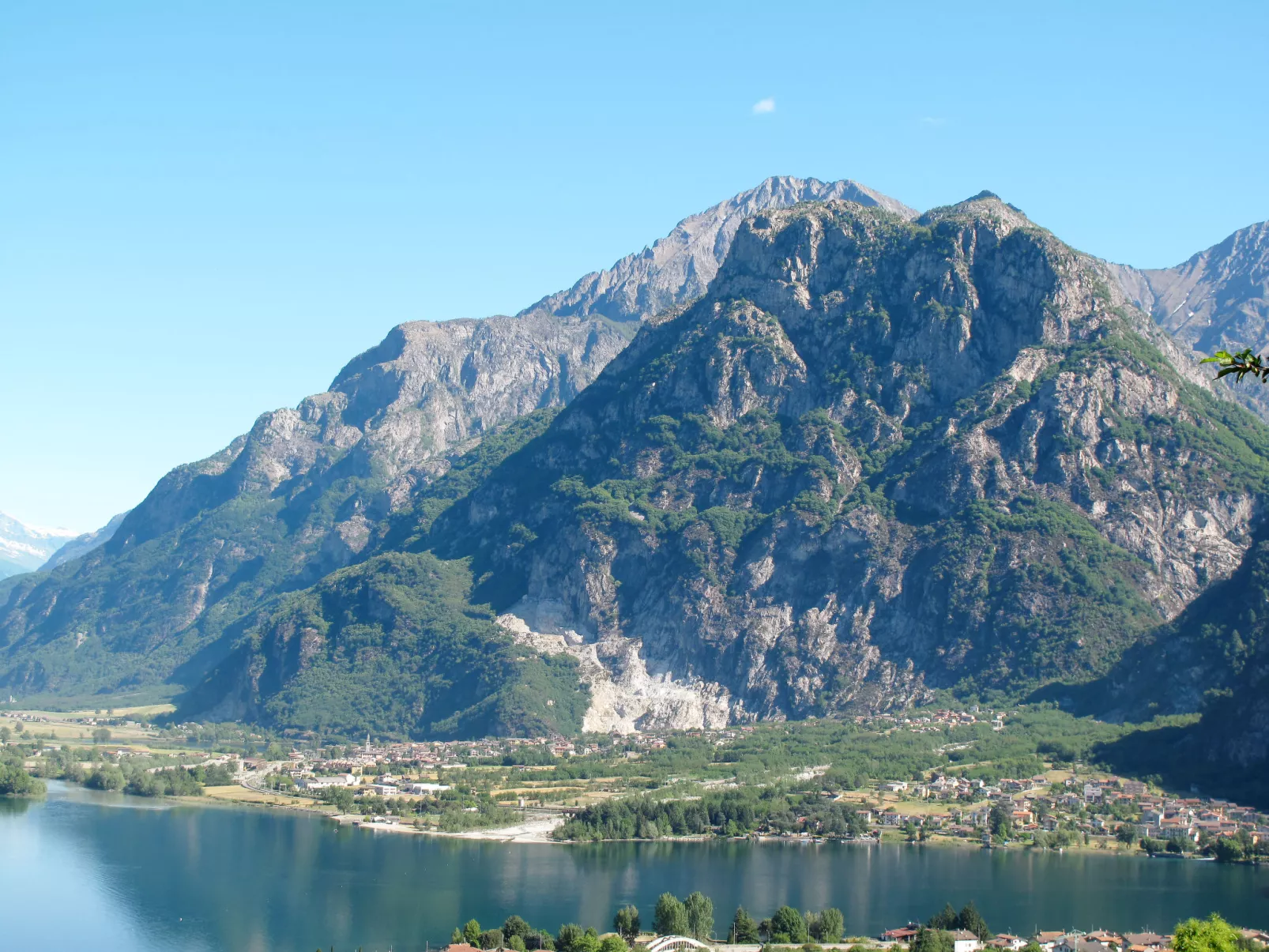 Punto Lago-Area