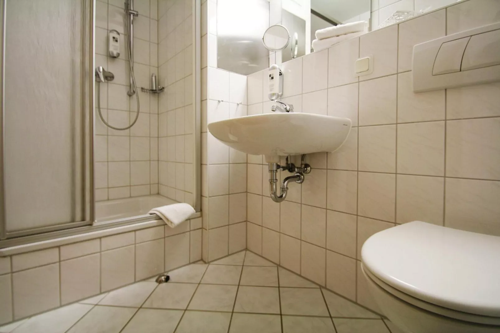 26 qm 2 Pers-Bathroom
