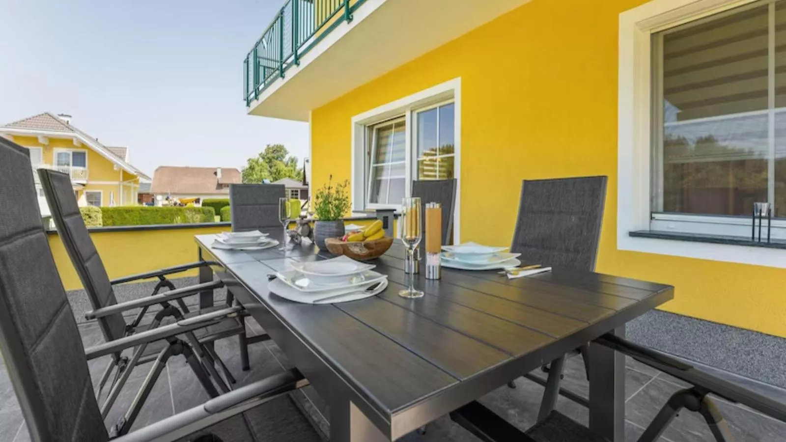 Tina-Terrace balcony