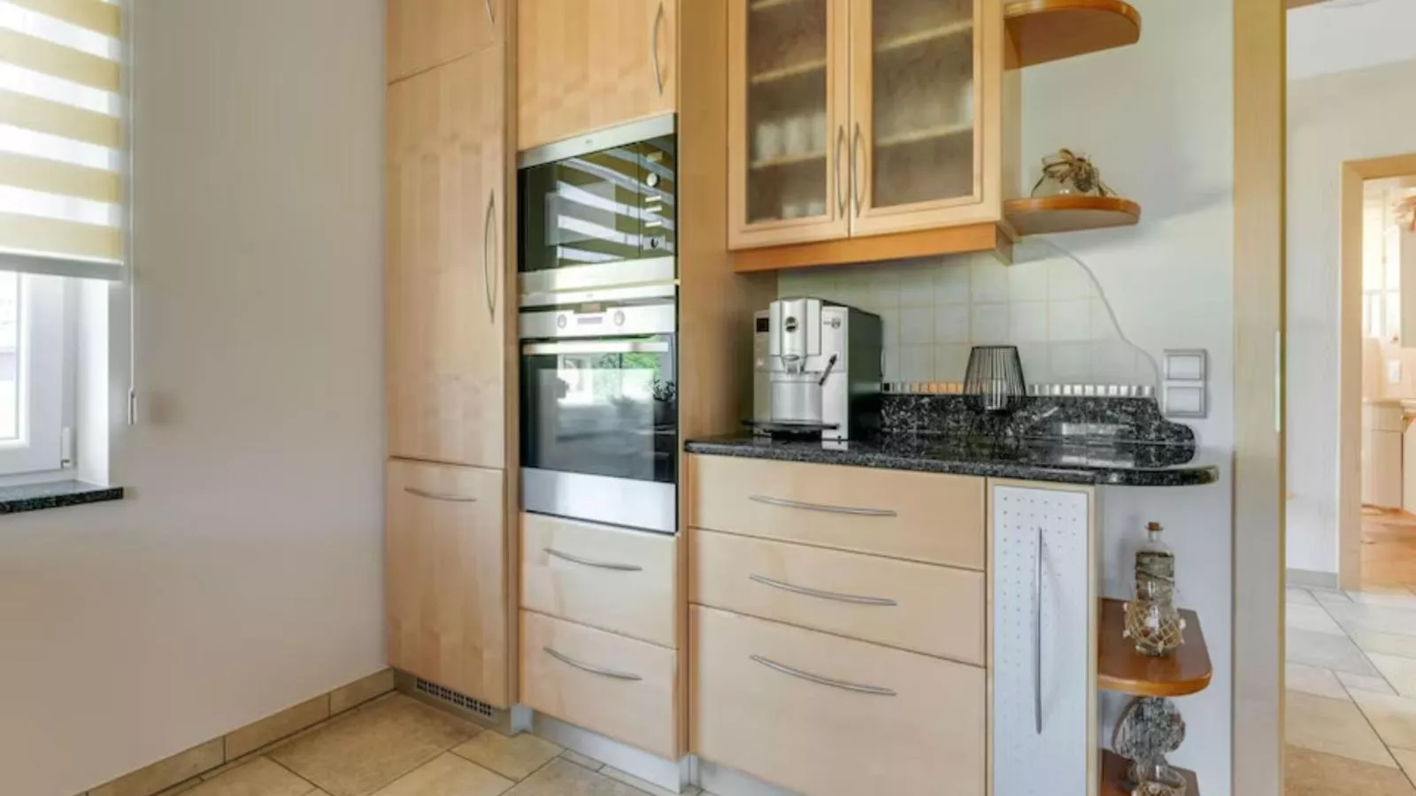 Tina-Kitchen