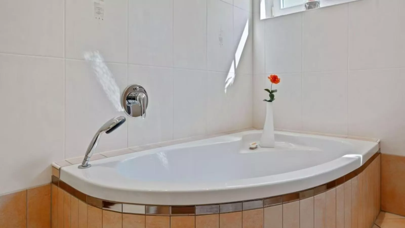 Tina-Bathroom