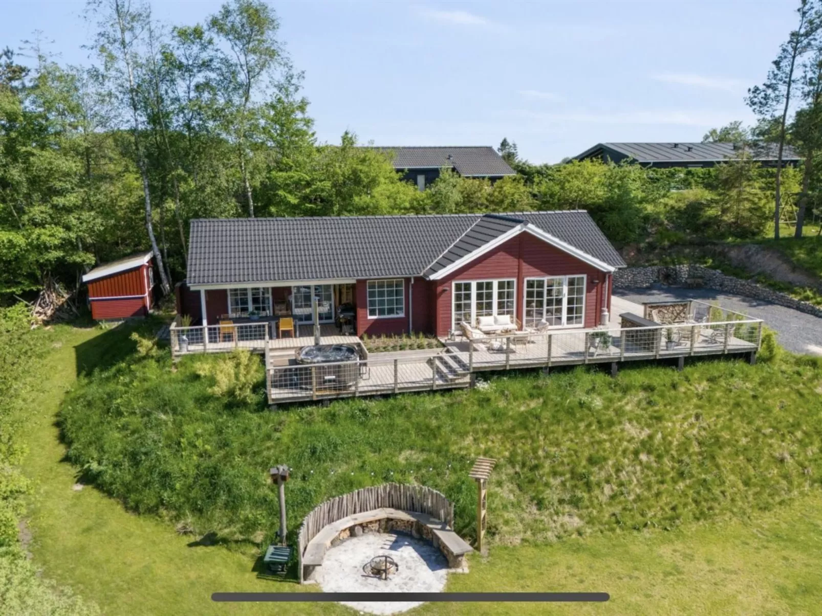 "Blek" - 2.8km from the sea-Outside