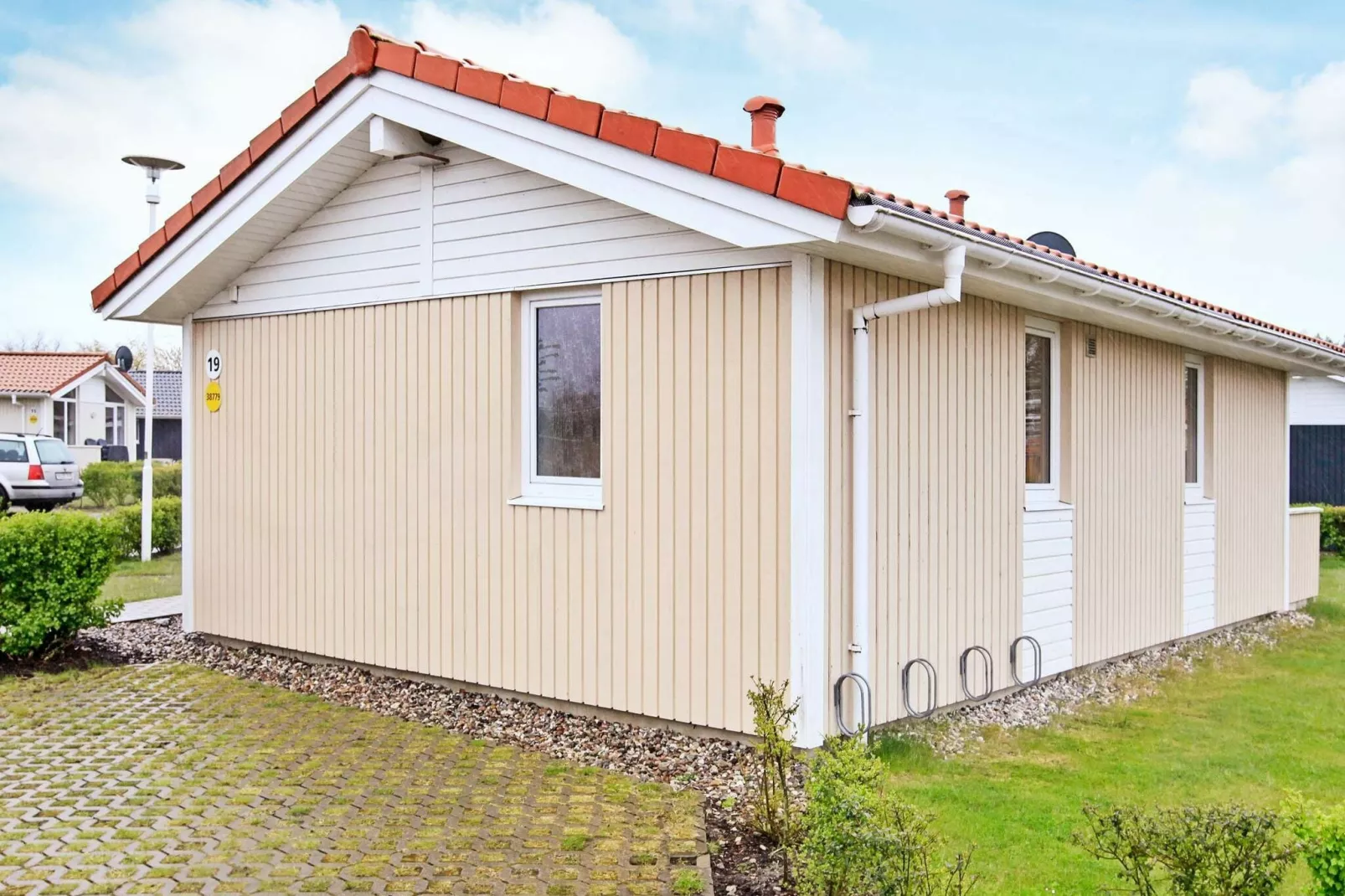 S47-Outdoor