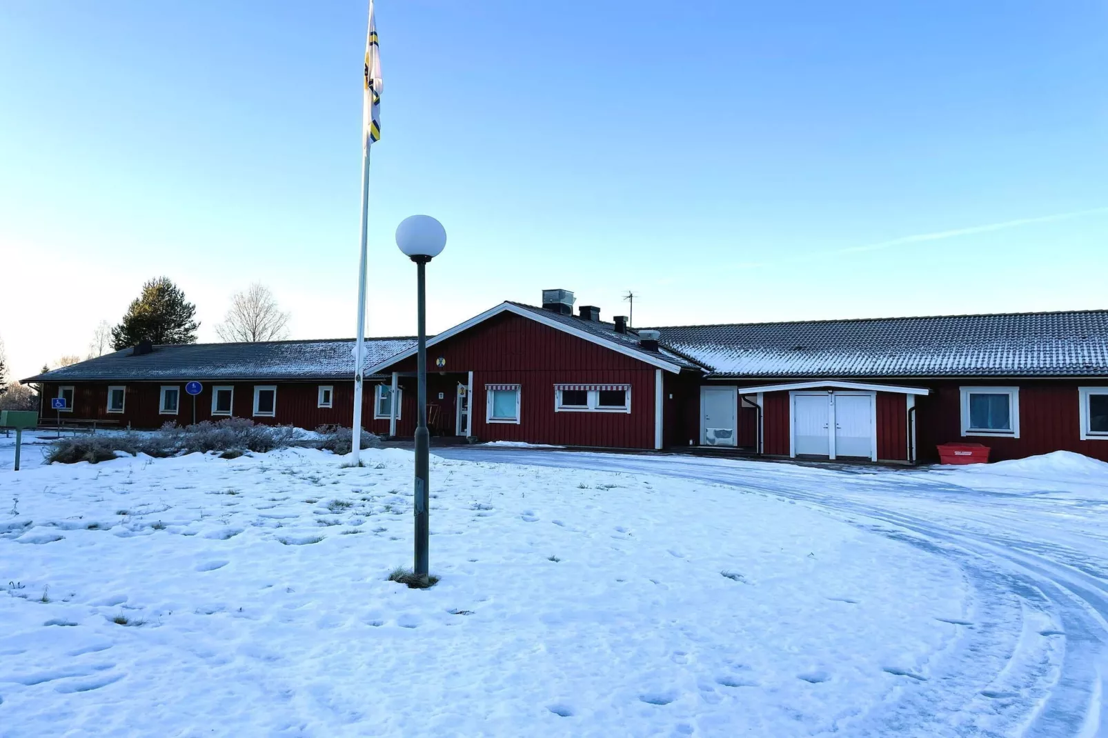 Fyrbäddsrum med WC och delad dusch-Outdoor