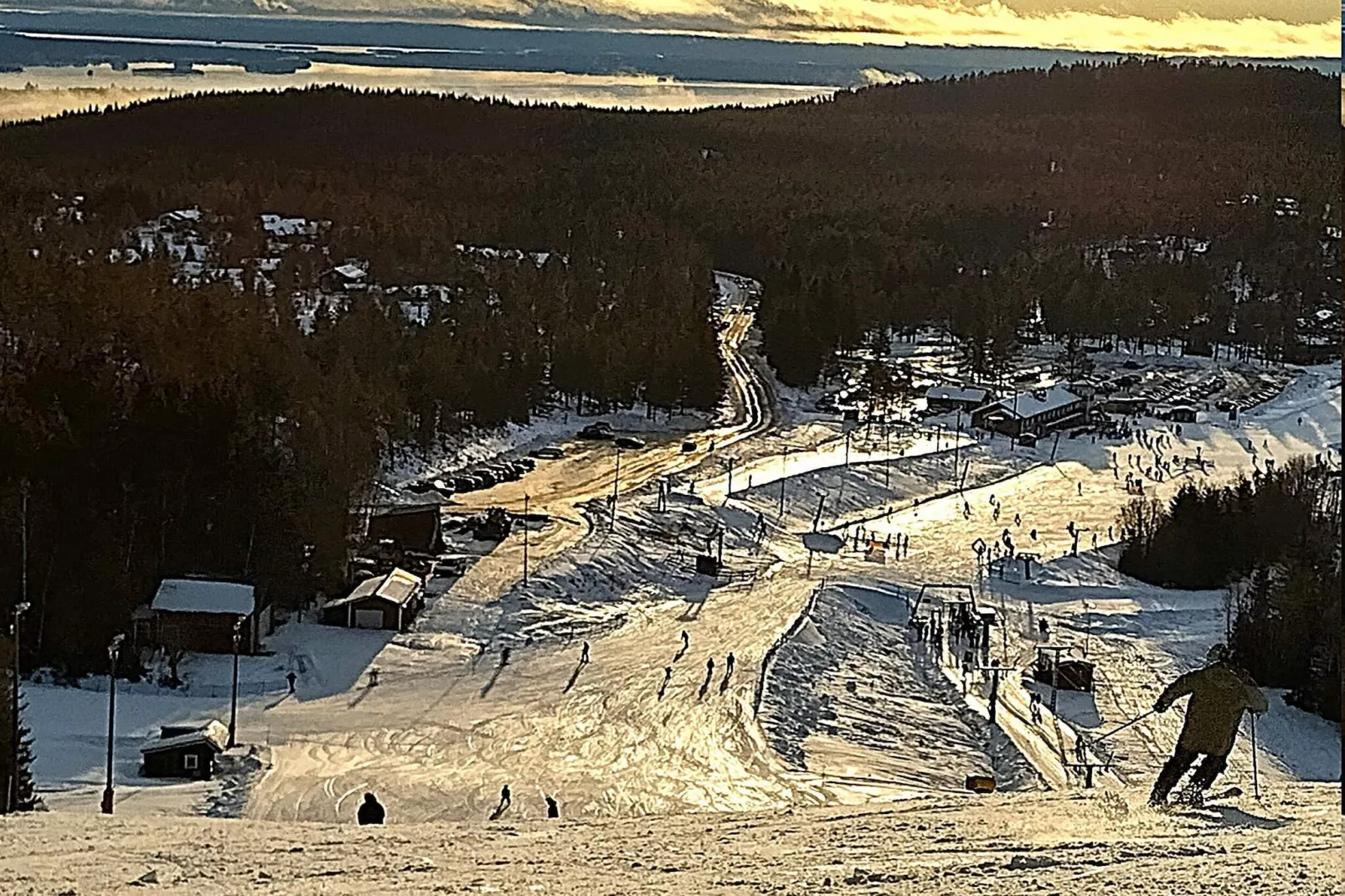 Fyrbäddsrum med WC och delad dusch-Outdoor