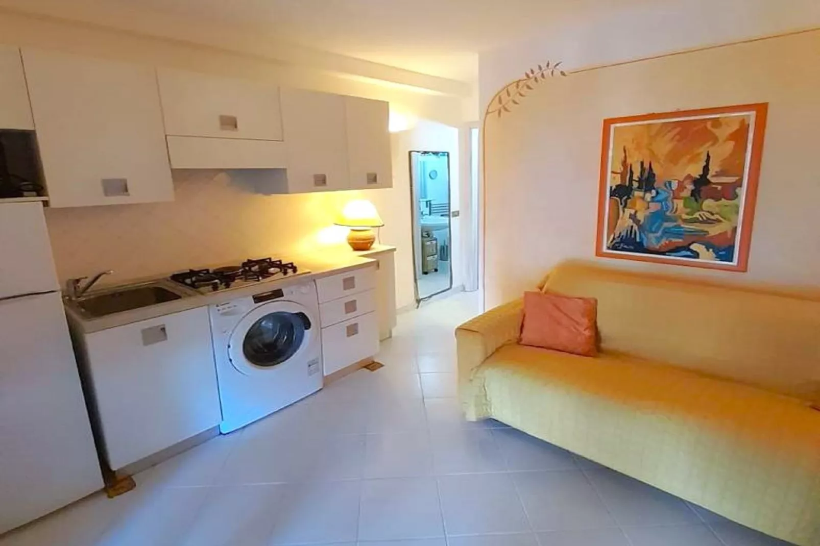 Studio Superior 22-Kitchen