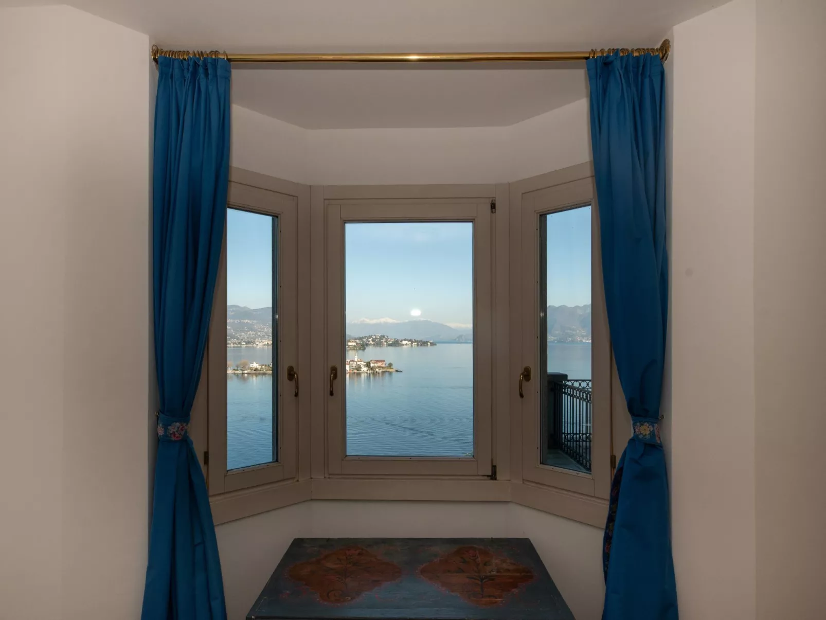 Punta Borromea-Inside